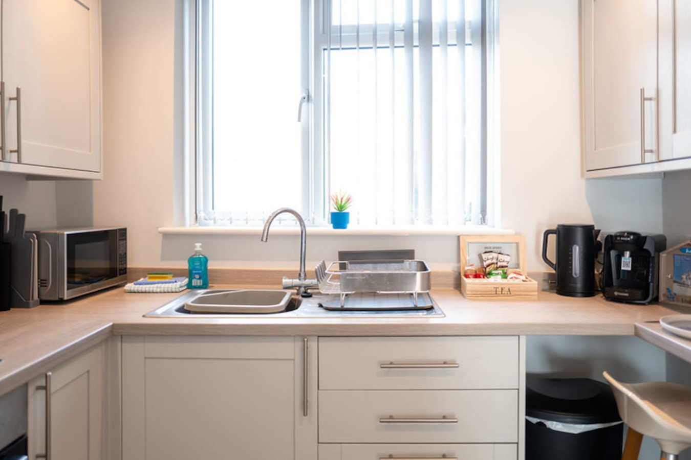 2BR Home | Parking x3 | Walk to Docks & Station in 13 Charles Street - Property image 41 - VivreStays