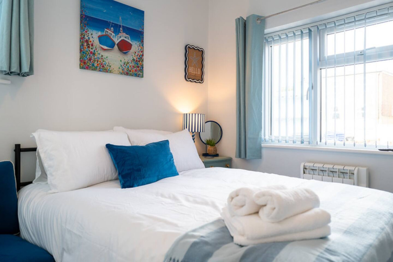 2BR Home | Parking x3 | Walk to Docks & Station in 13 Charles Street - Property image 14 - VivreStays