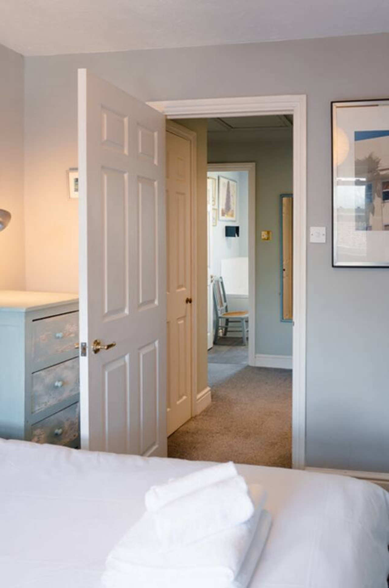Cozy Home Near Quay with Parking and garden in 1 Lammas Gate, Abbey Street - Property image 9 - VivreStays