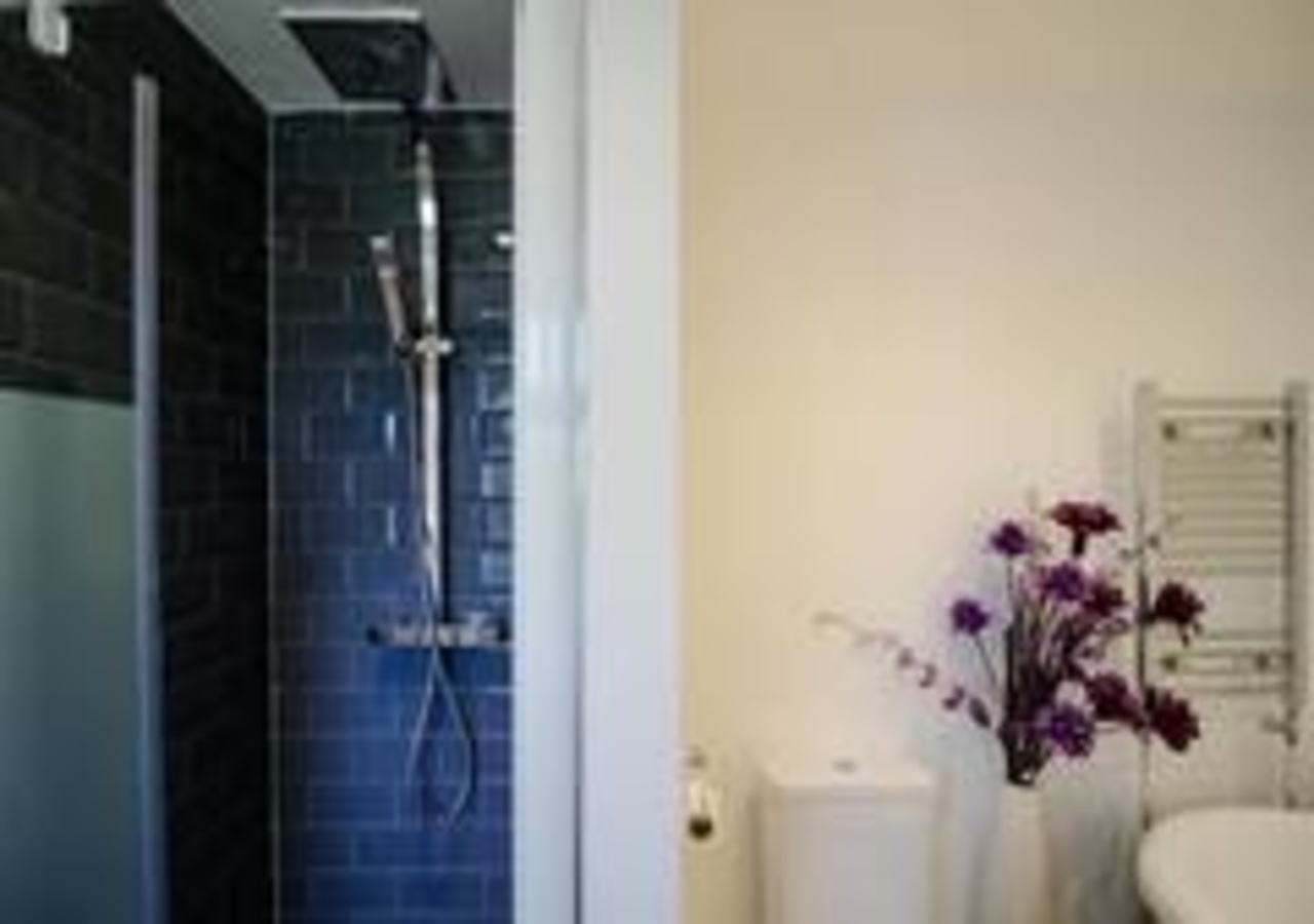 Pet-Friendly Kent Stay | Families & Contractors in 438 New Hythe Lane - Property image 33 - VivreStays
