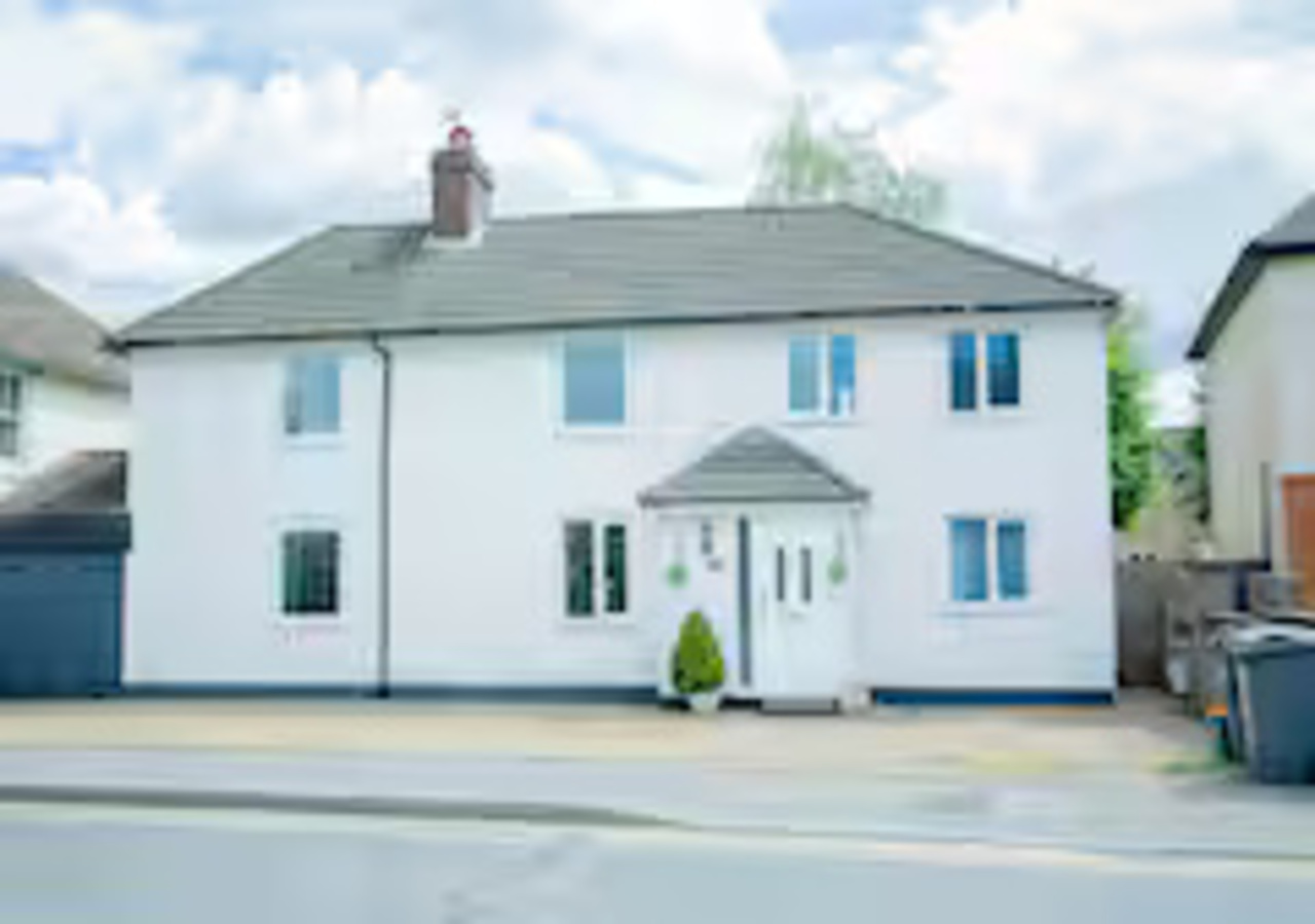 Pet-Friendly Kent Stay | Families & Contractors in 438 New Hythe Lane - Property image 29 - VivreStays