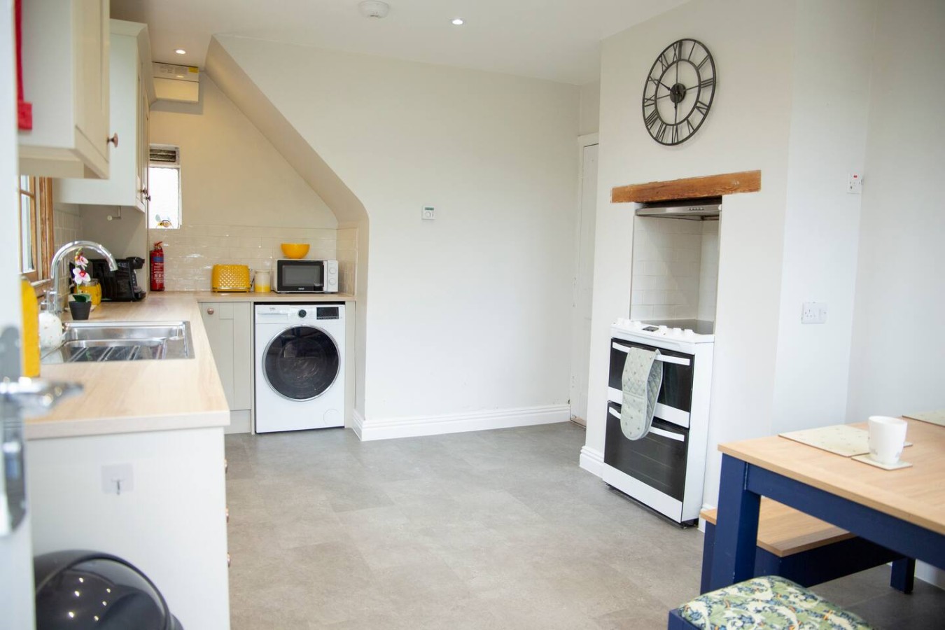 Honey pot house by Sheppey Stays - 3bed 1 bath in 40 Lower Fant Road - Property image 31 - VivreStays