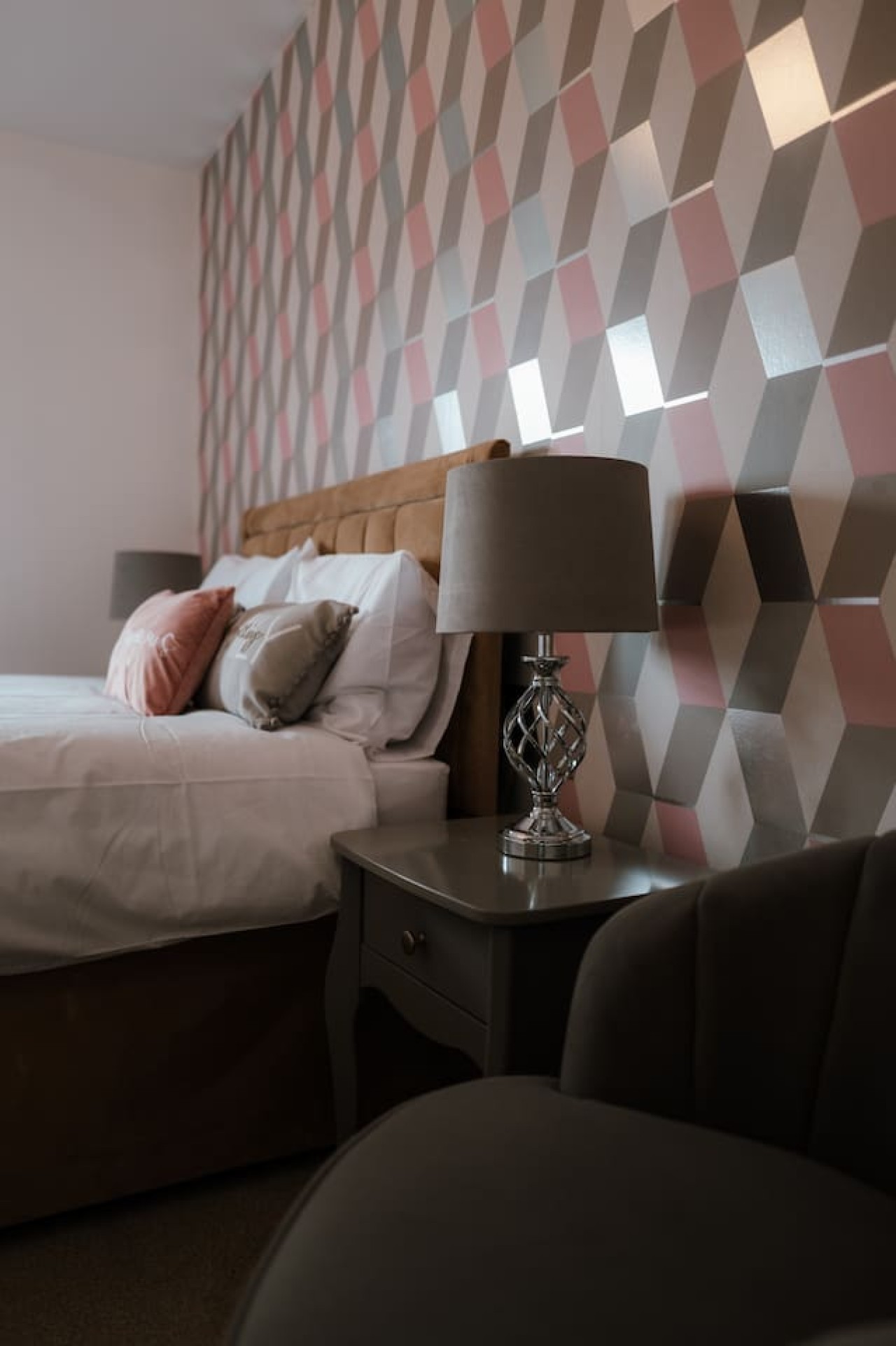 Geometric House - 5 Beds Maidstone - sleeps 10 in 13 Coleman Way - Property image 25 - VivreStays