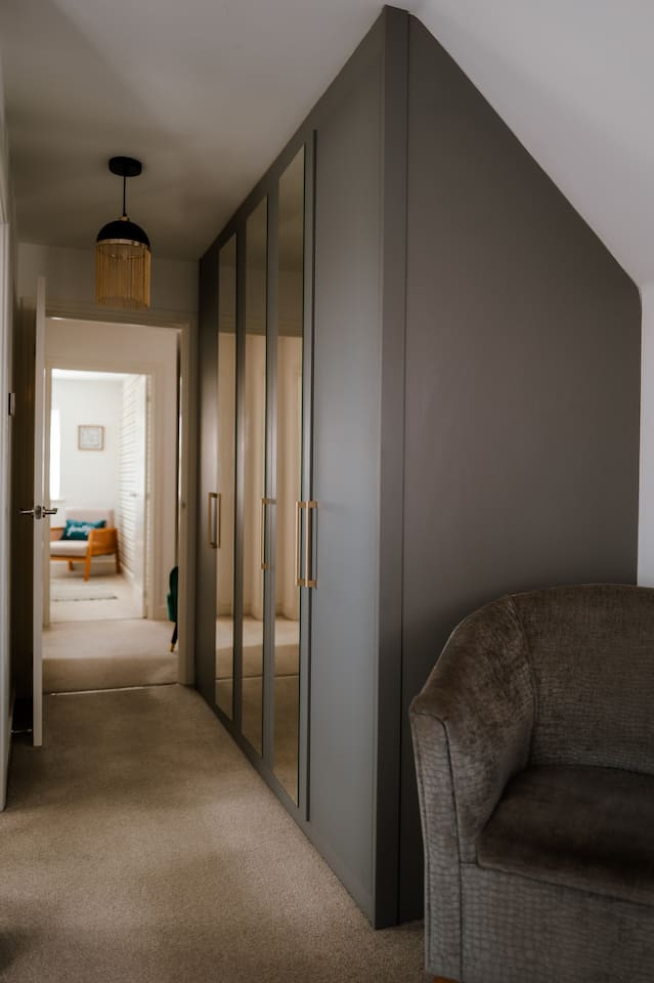 Geometric House - 5 Beds Maidstone - sleeps 10 in 13 Coleman Way - Property image 7 - VivreStays