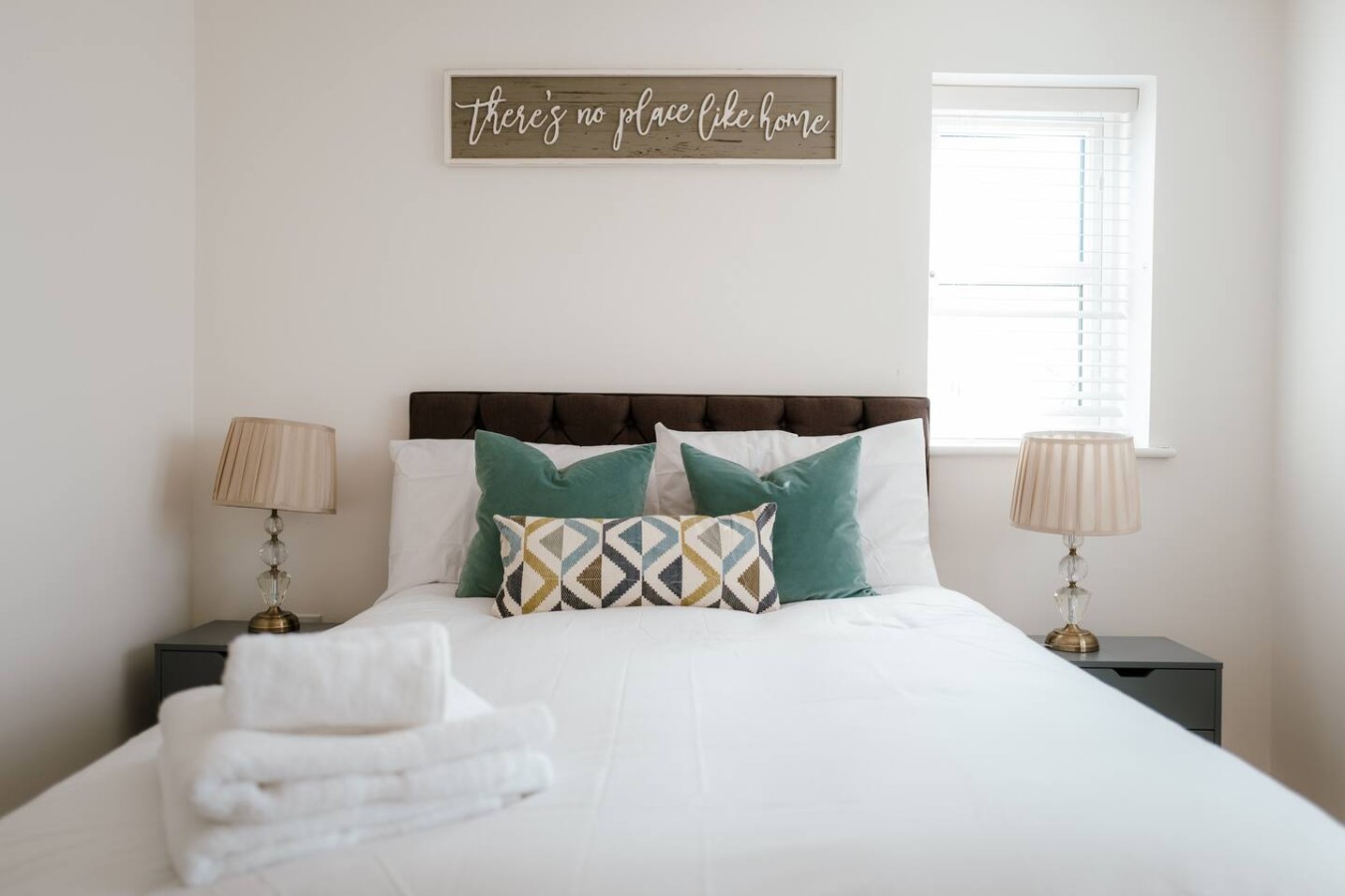 Geometric House - 5 Beds Maidstone - sleeps 10 in 13 Coleman Way - Property image 20 - VivreStays