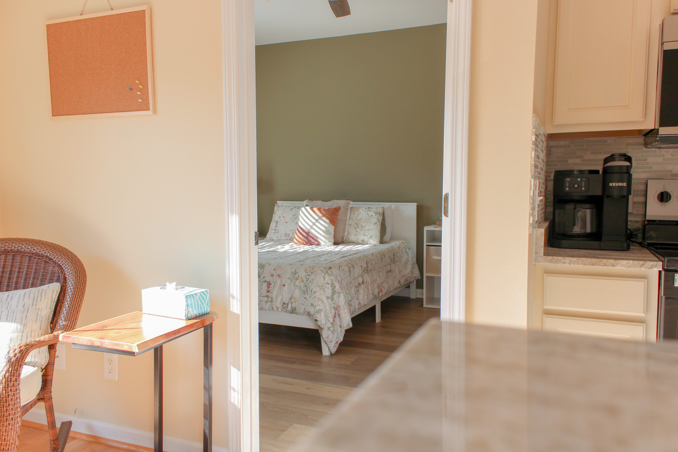 Spacious Living And Access To Amenities - Charming Coastal Retreat - Sunset Beach, NC