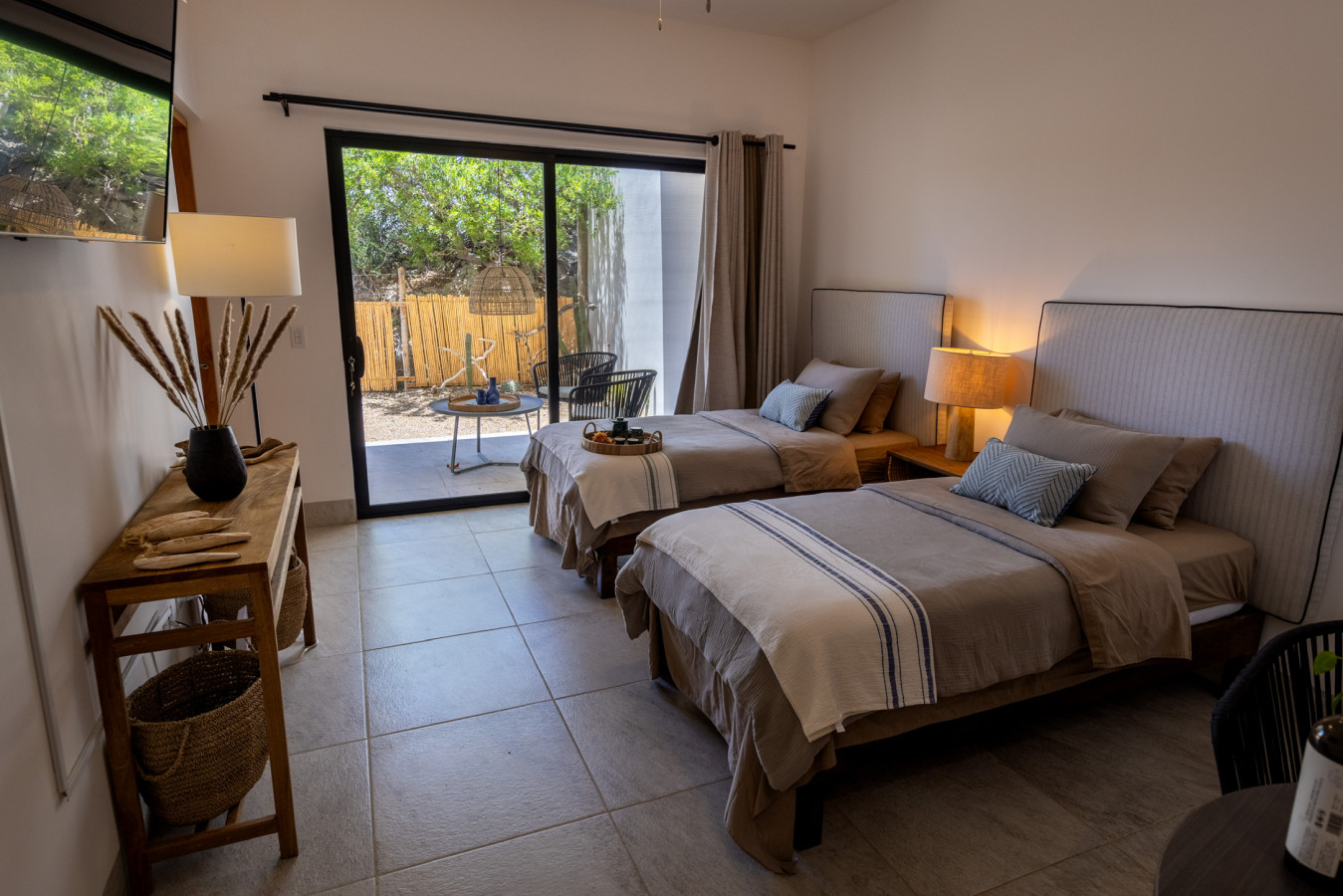 Surfers’ Hideaway Suite