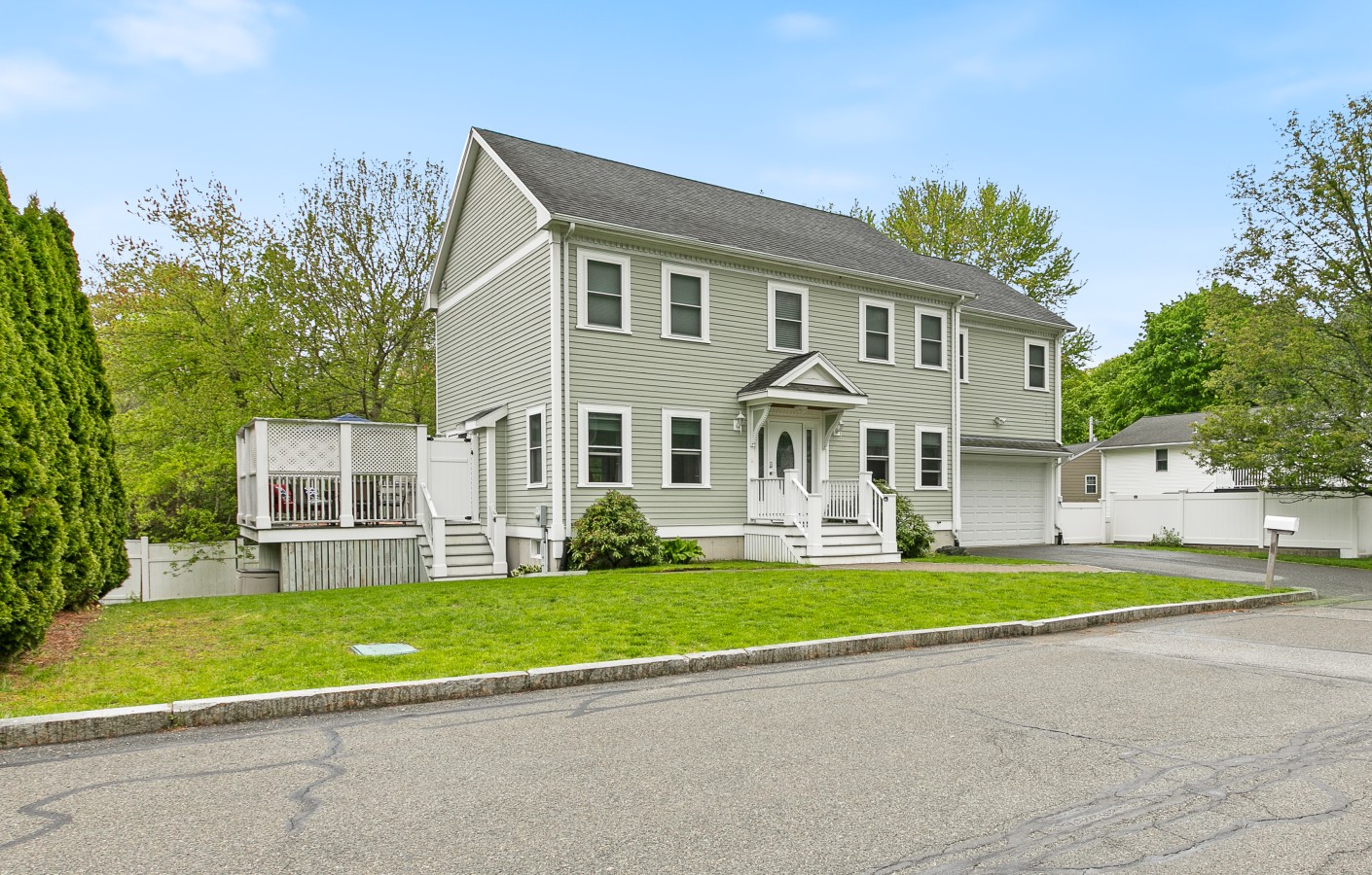 Quiet 5BR Boston-Area Sanctuary | for Work & Play