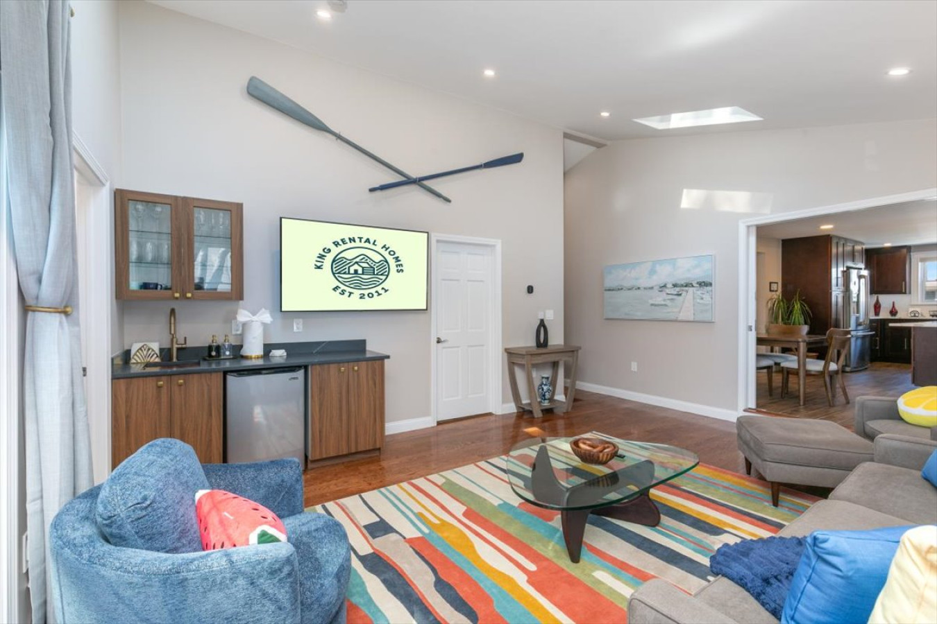 Spacious 5BR Executive Home - 10 Min drive to Boston & the Beach
