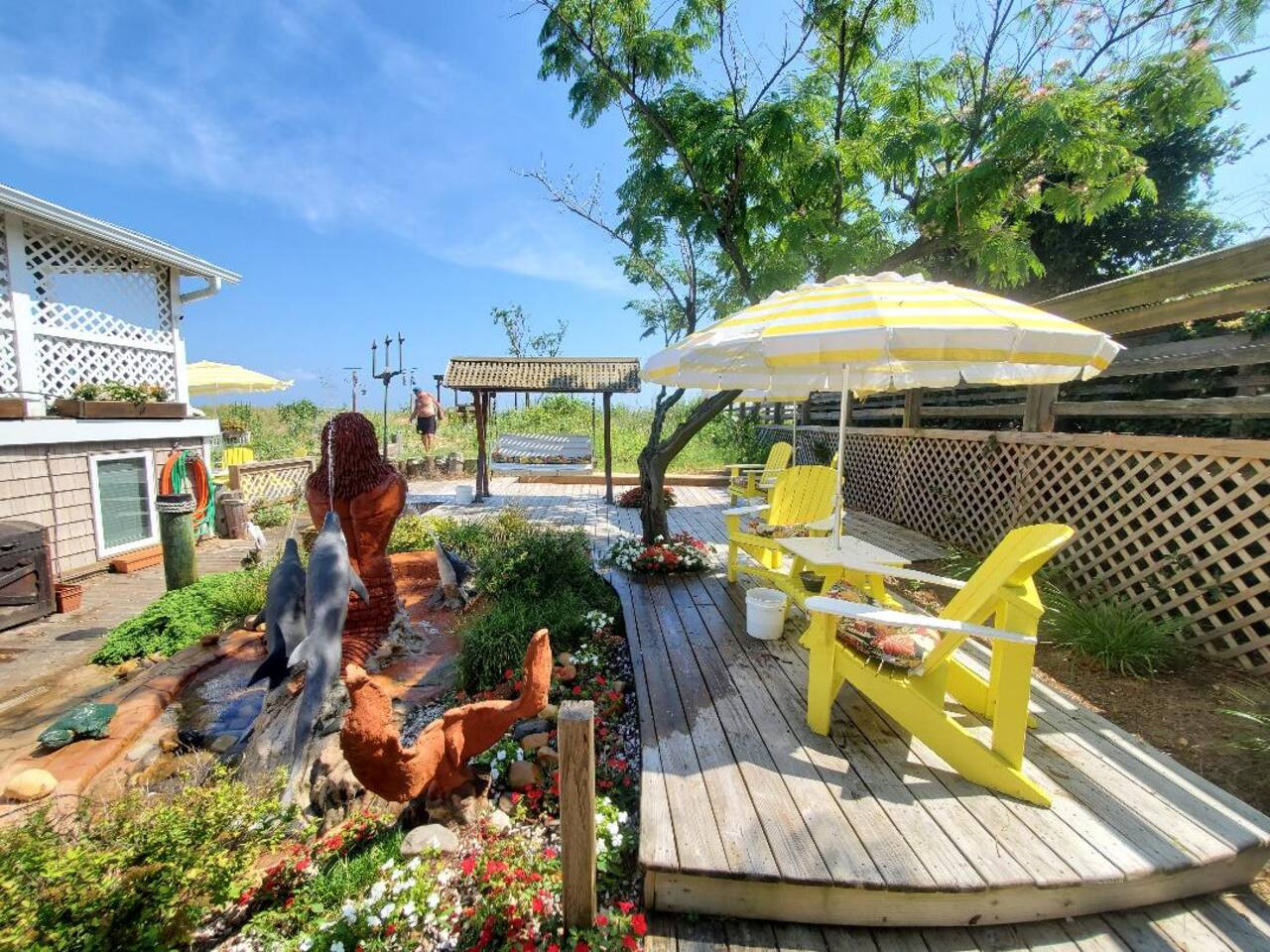 902 Ch Historic Carriage House 20 Steps To Beach + Hot Tub, Kayaks, Beachfront Grilling - Norfolk, VA