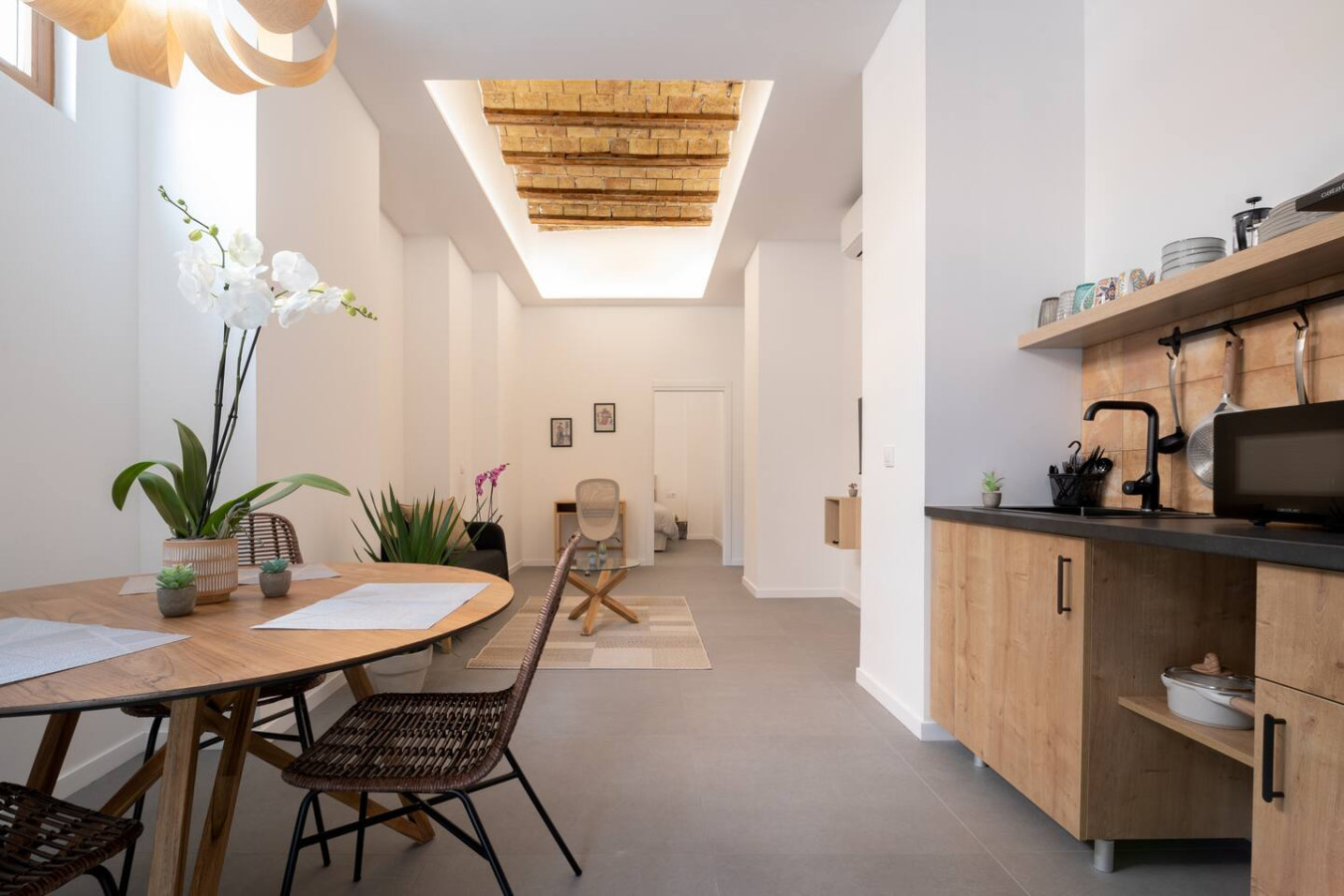 Interior de un loft en La Raïosa