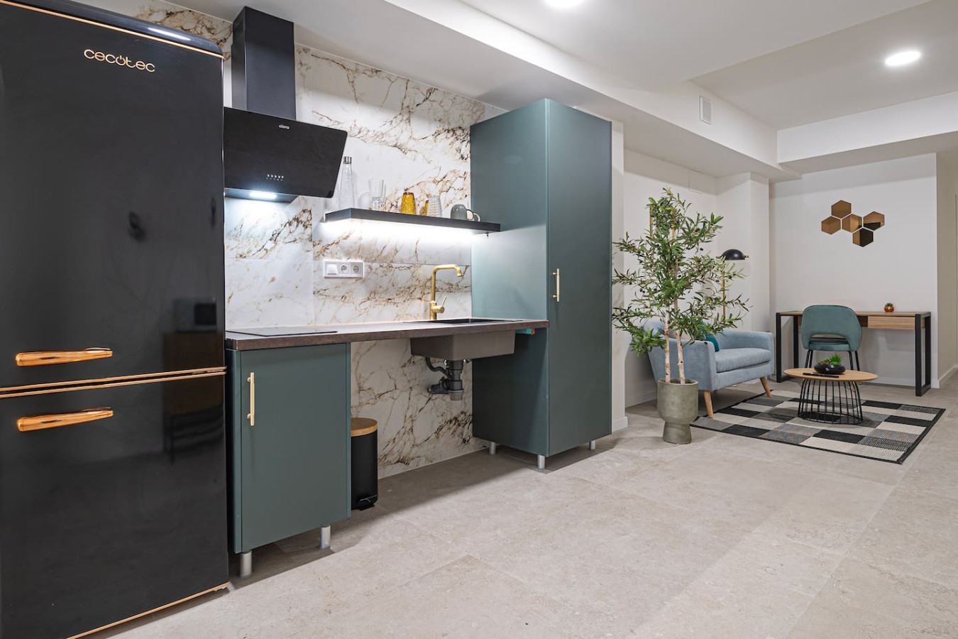 Loft con terrazza ad Ayora, vicino al porto, foto 2