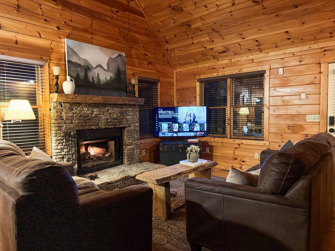 The Tree House | 2BR Cabin Rental| Wifi| Blue Ridge & Blairsville 2