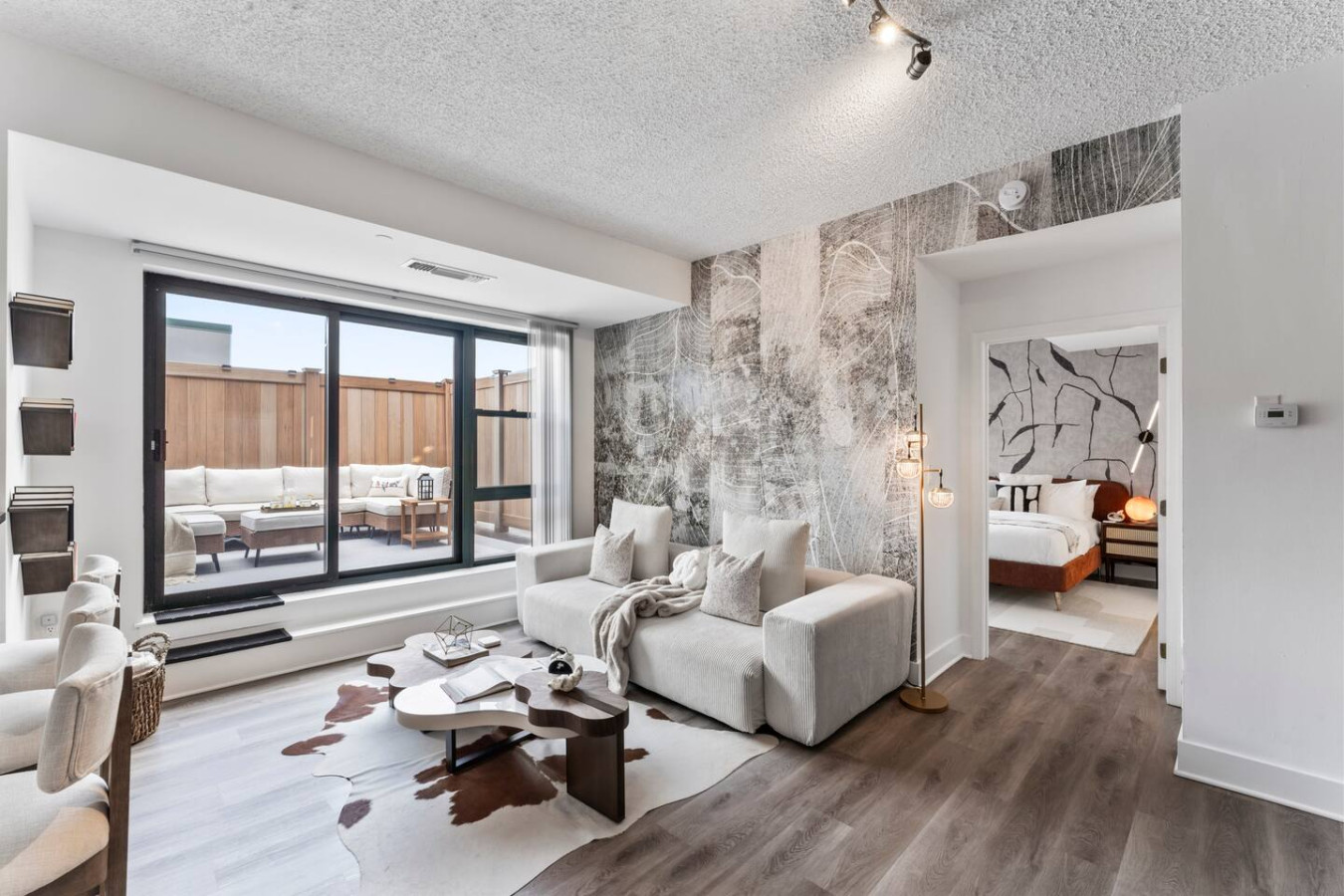 Solara – Luxury 1BR Downtown