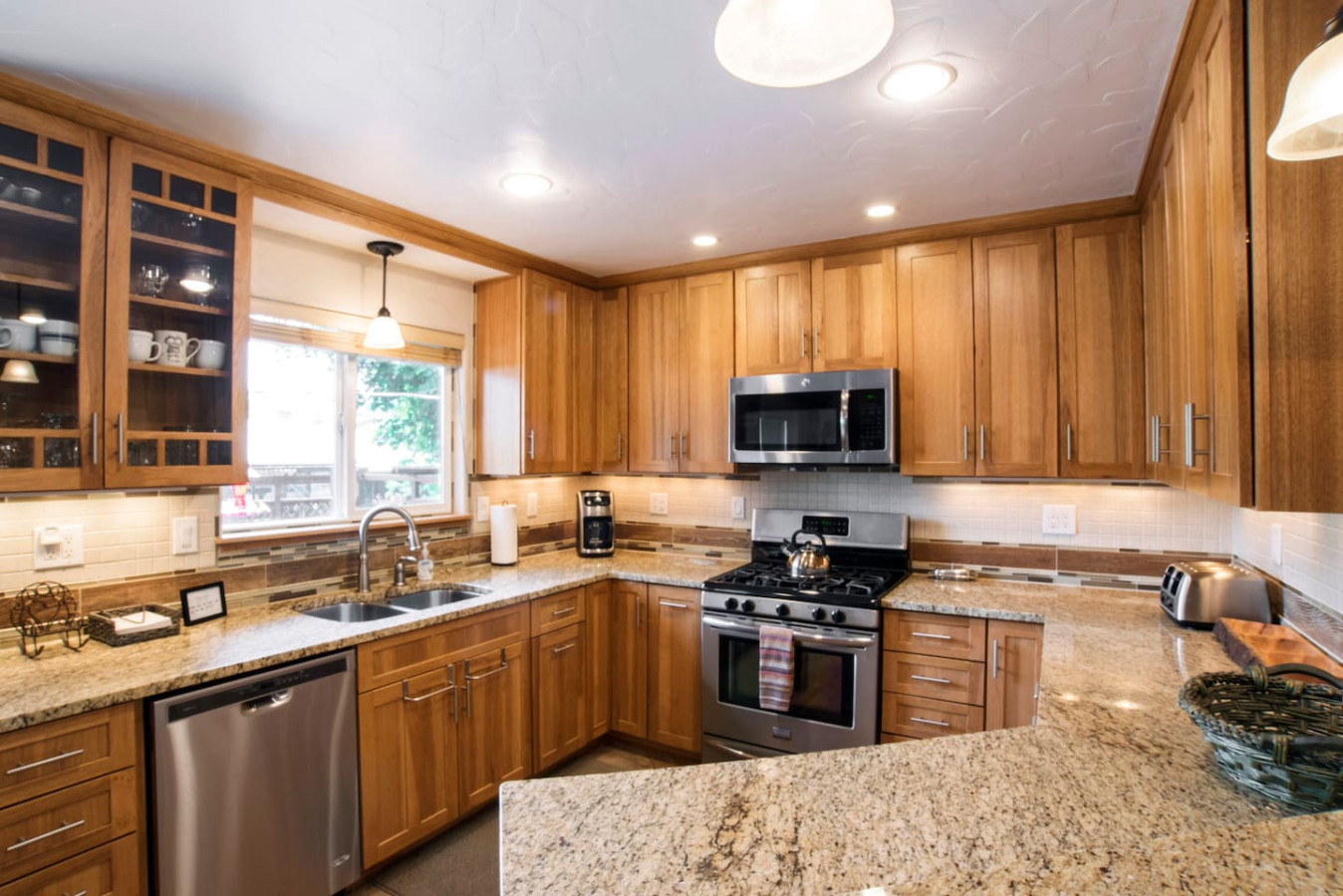 Fully equipped kitchen