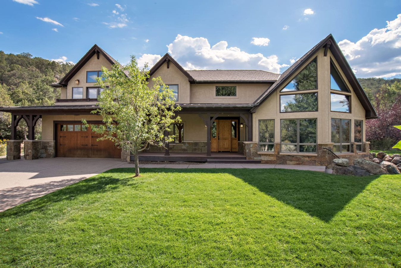 Luxury MTN Home w/ Hot Tub, Views & Near Skiing!