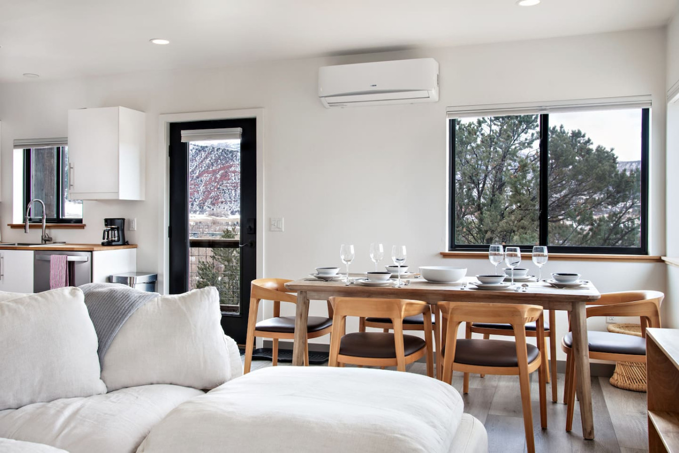 Modern Apt w/ Mt Views & Grill Near Basalt & Aspen