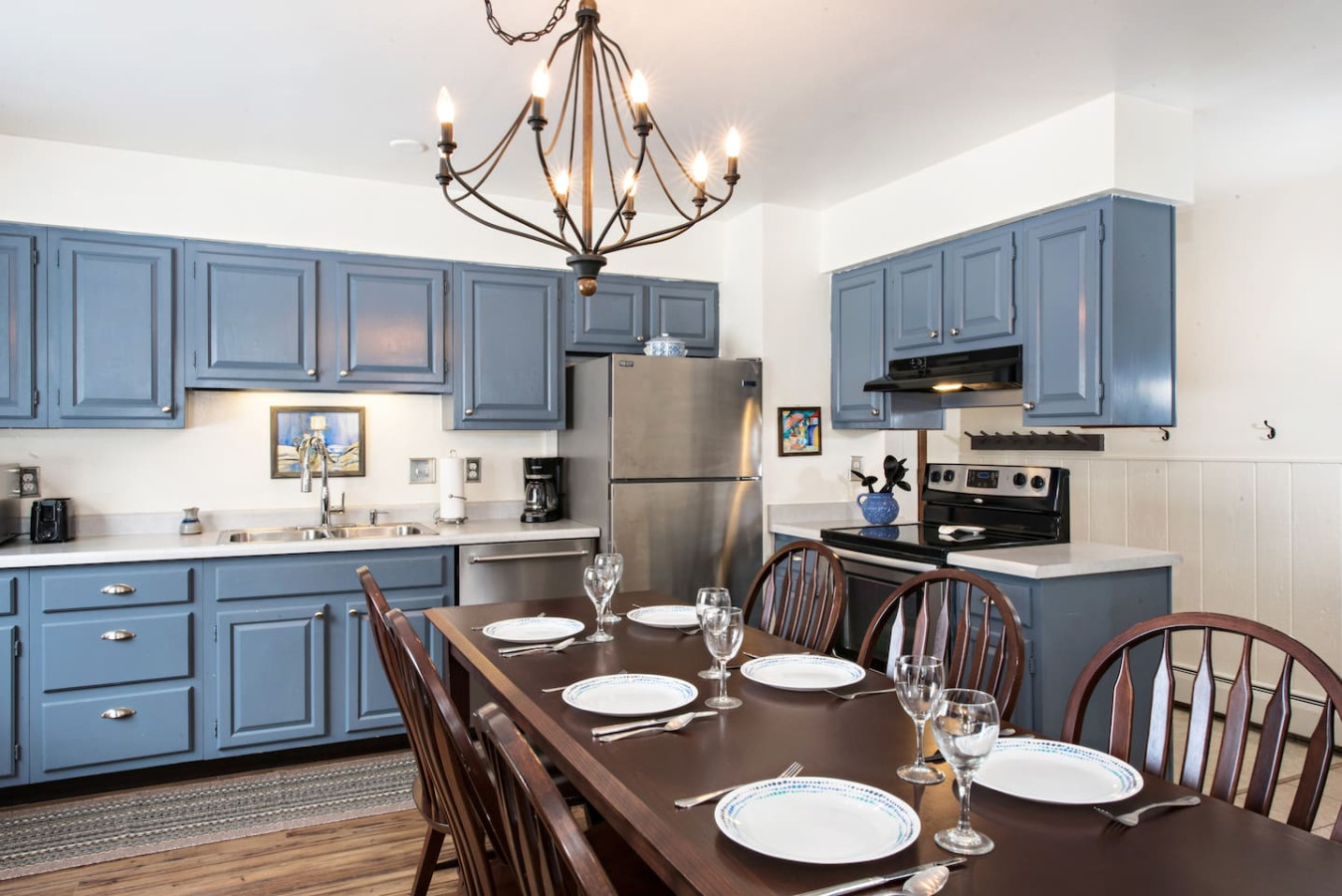 Well equipped kitchen