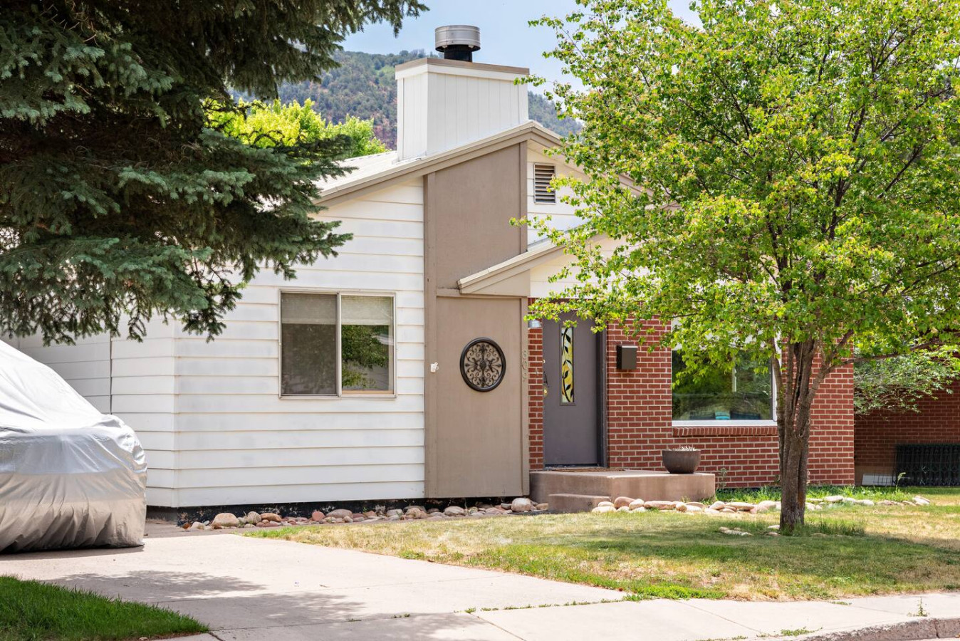 Family Home in Town, Across from Rio Grande Trail