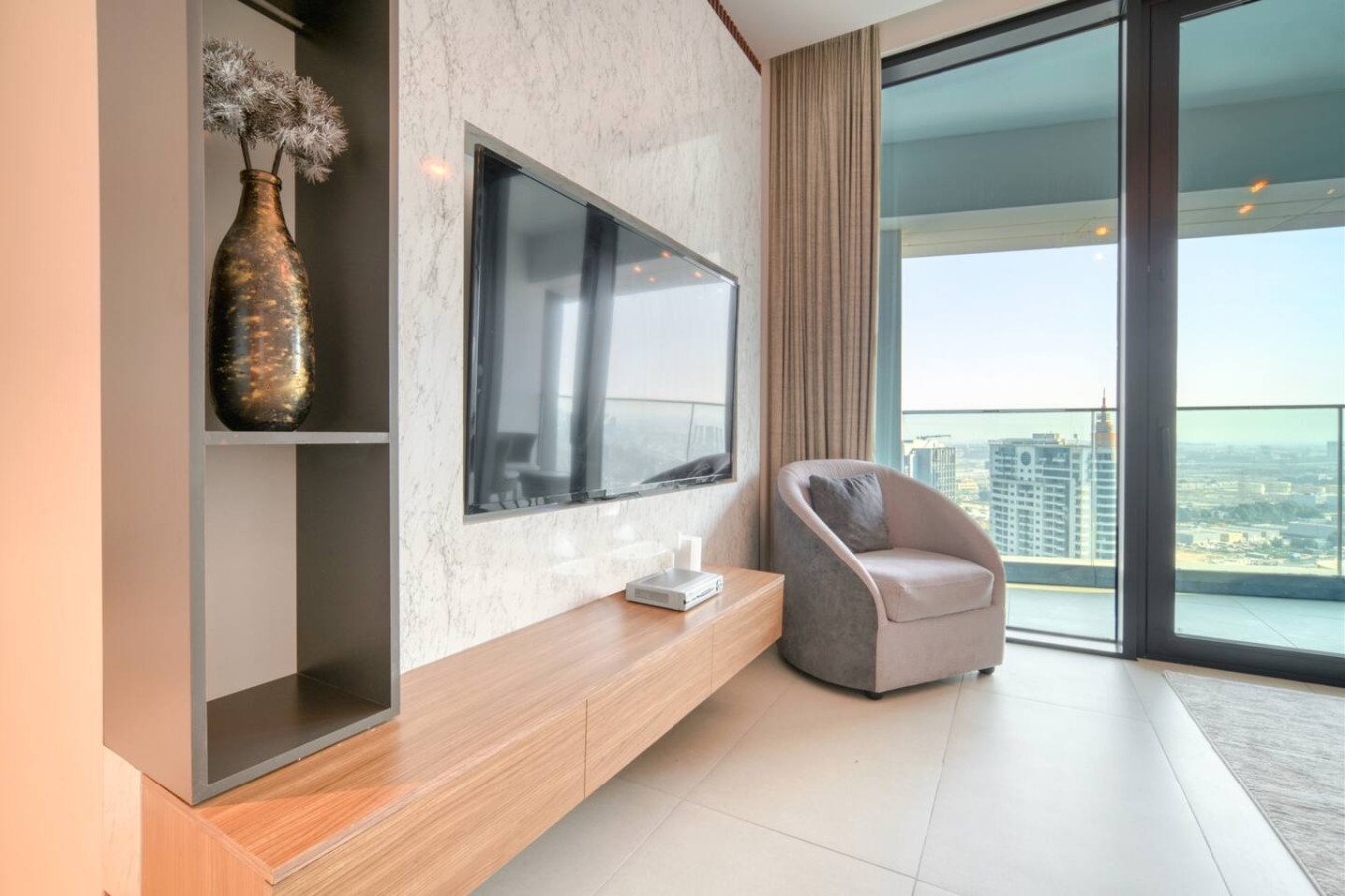 Marina View w/ Beach Access Apt in Address JBR