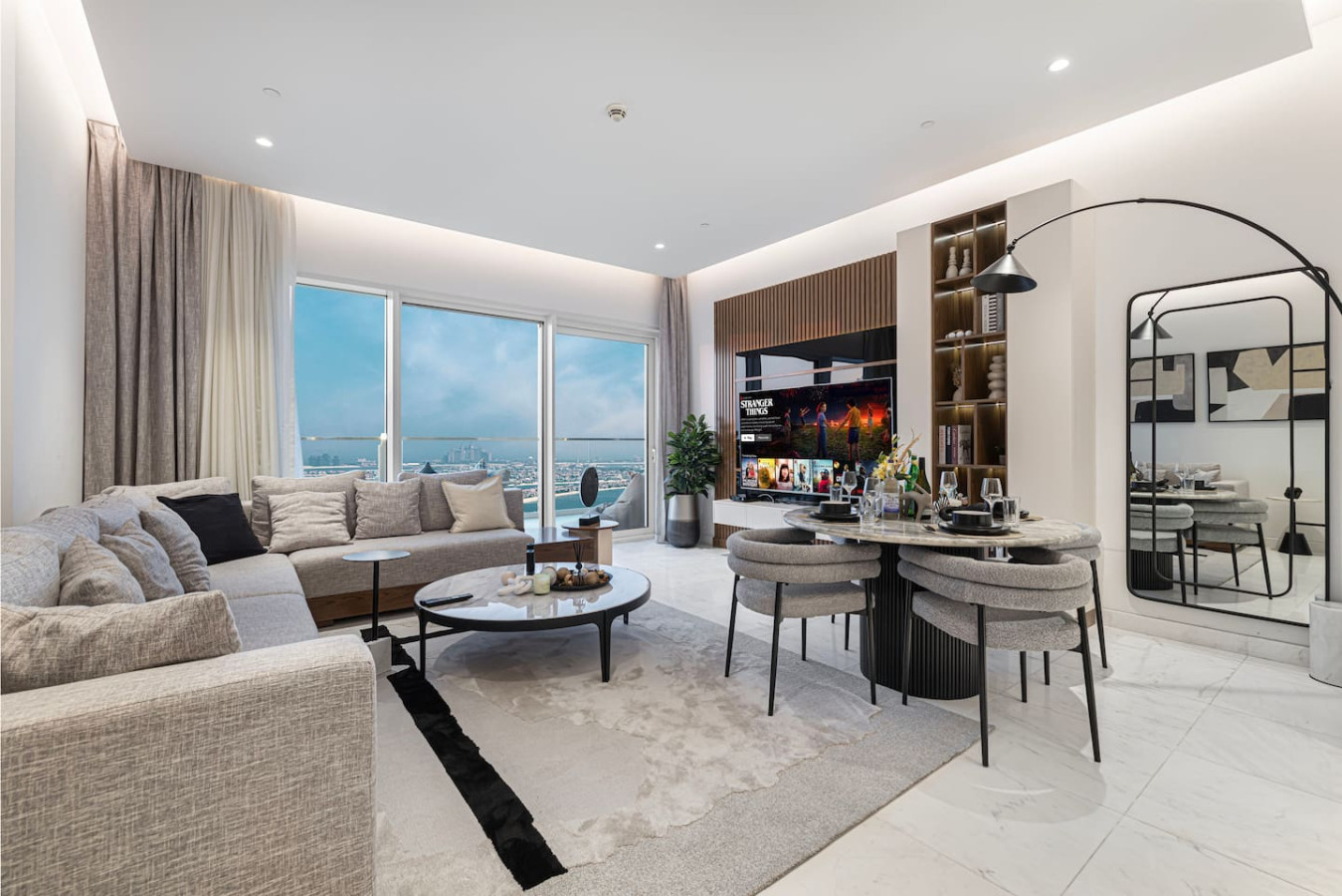 1JBR | 3BHK Luxury Sea & Palm View w/Private Beach