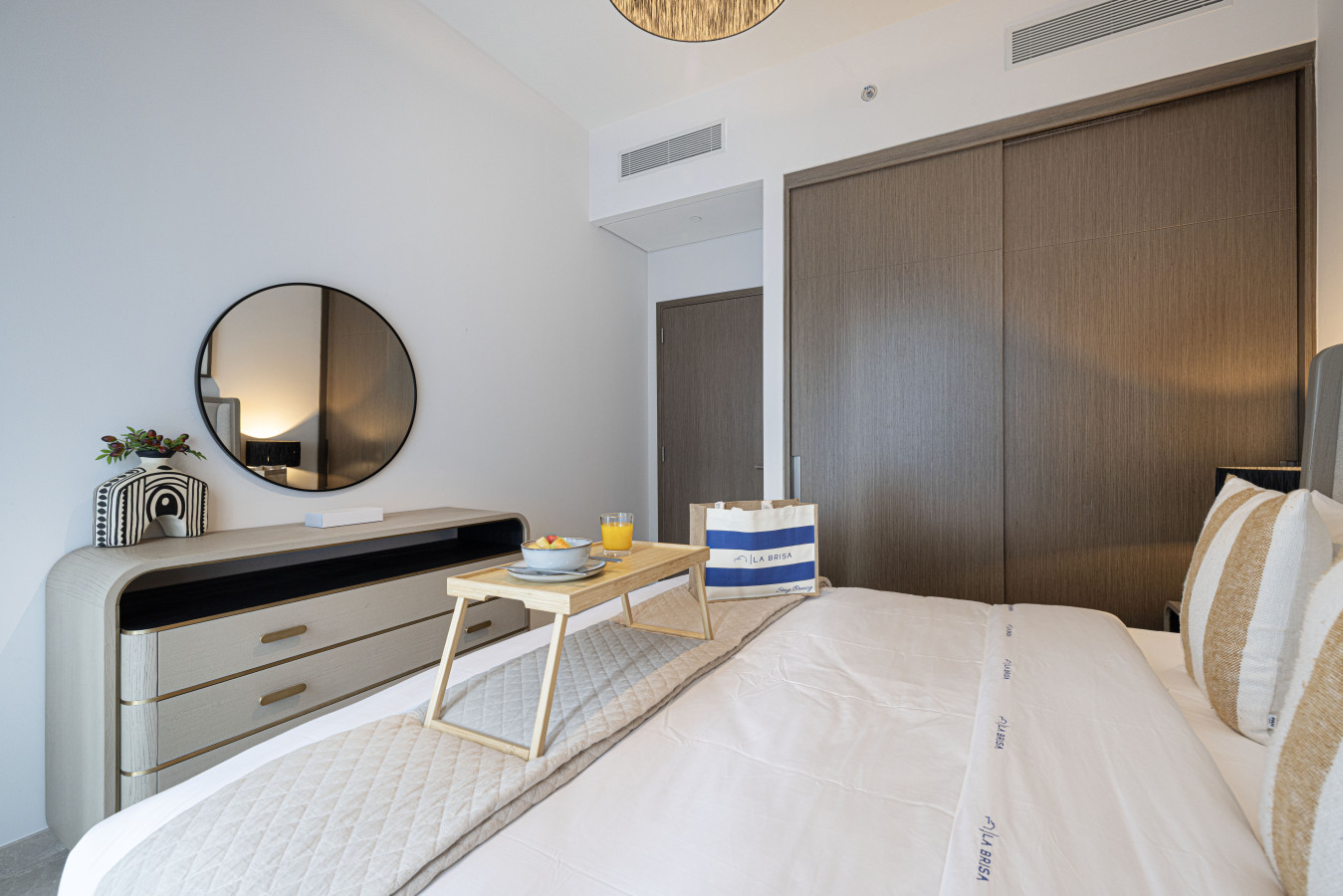 Grande Downtown 1BR | Steps to Burj Khalifa &Opera