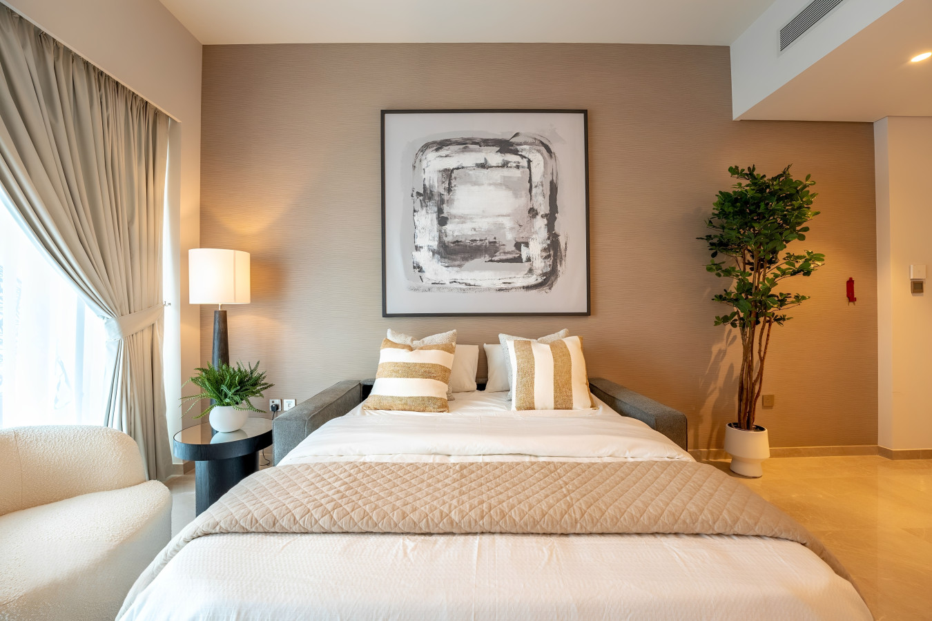 Grande Downtown 1BR | Steps to Burj Khalifa &Opera
