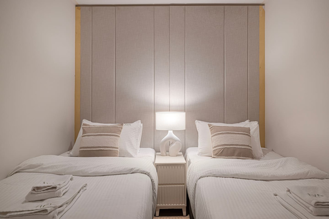 Downtown 2BR w/ Burj Khalifa View | By Dubai Mall