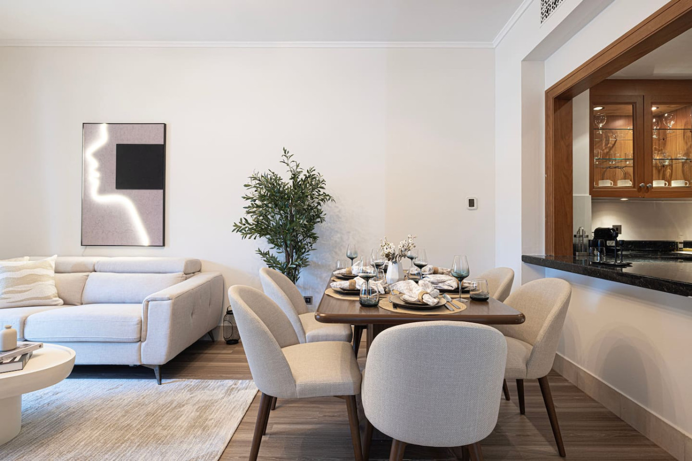 Downtown 2BR w/ Burj Khalifa View | By Dubai Mall