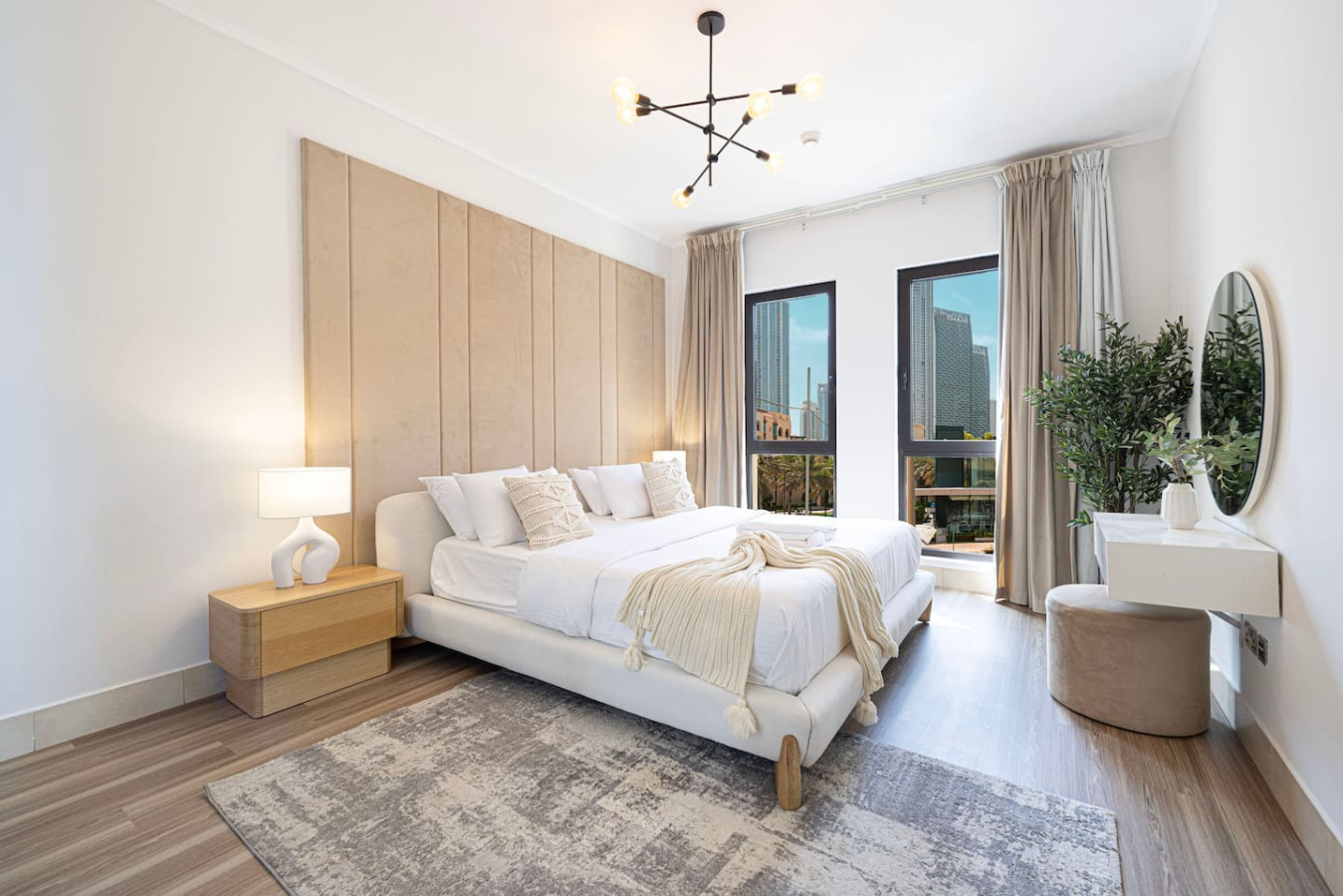 Downtown 2BR w/ Burj Khalifa View | By Dubai Mall