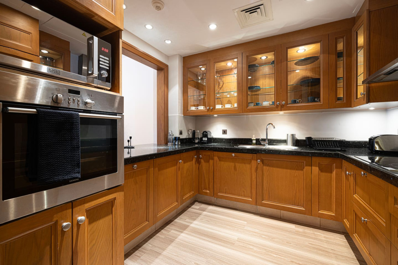 Downtown 2BR w/ Burj Khalifa View | By Dubai Mall