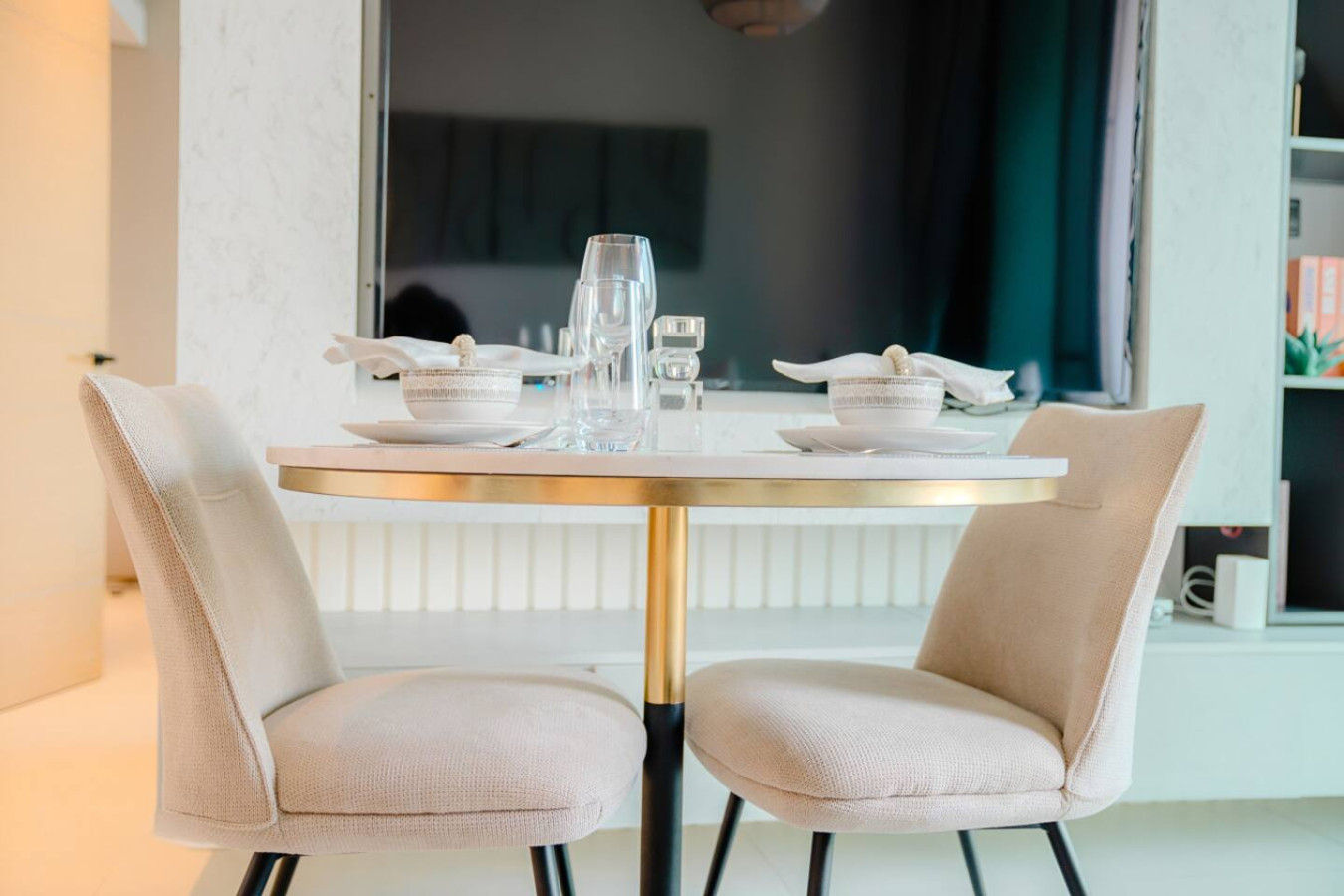 Stylish 1BR the Address | Marina View | Pool & Gym
