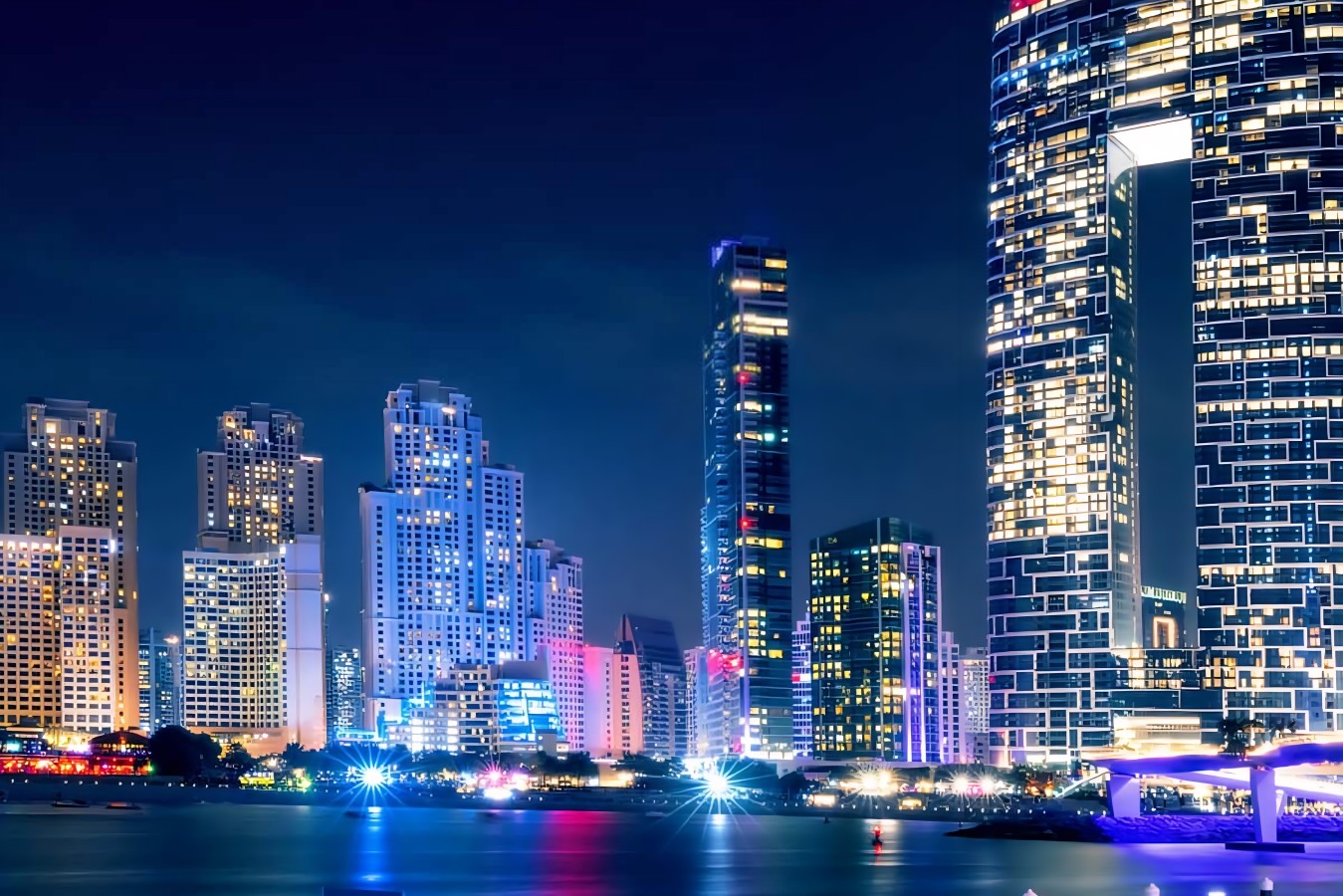 Cityscape Vista: Marvel at Dubai's dazzling skyline from your private retreat at night!