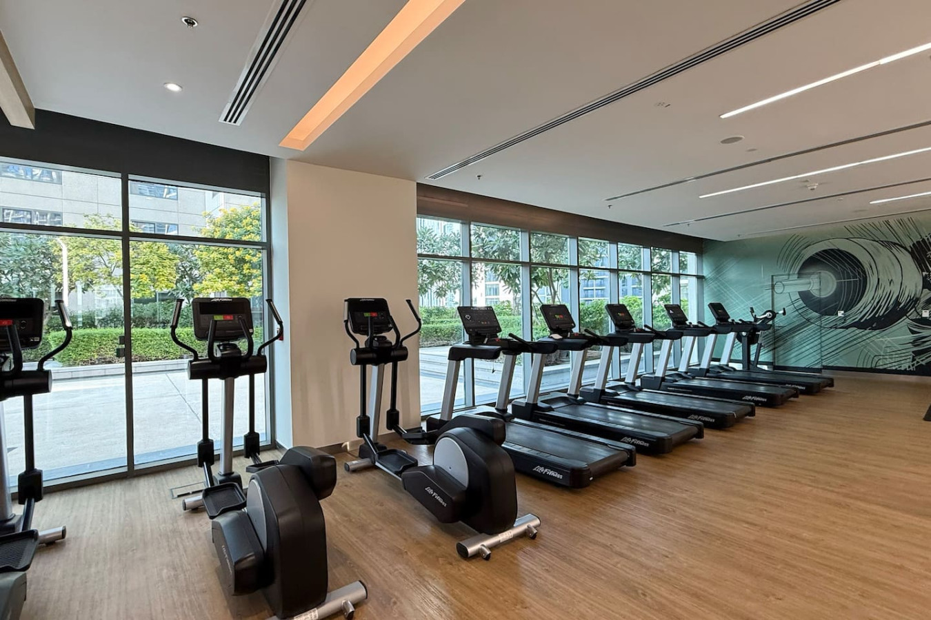 Huge 1BR in Creek Harbour with City View and Pool