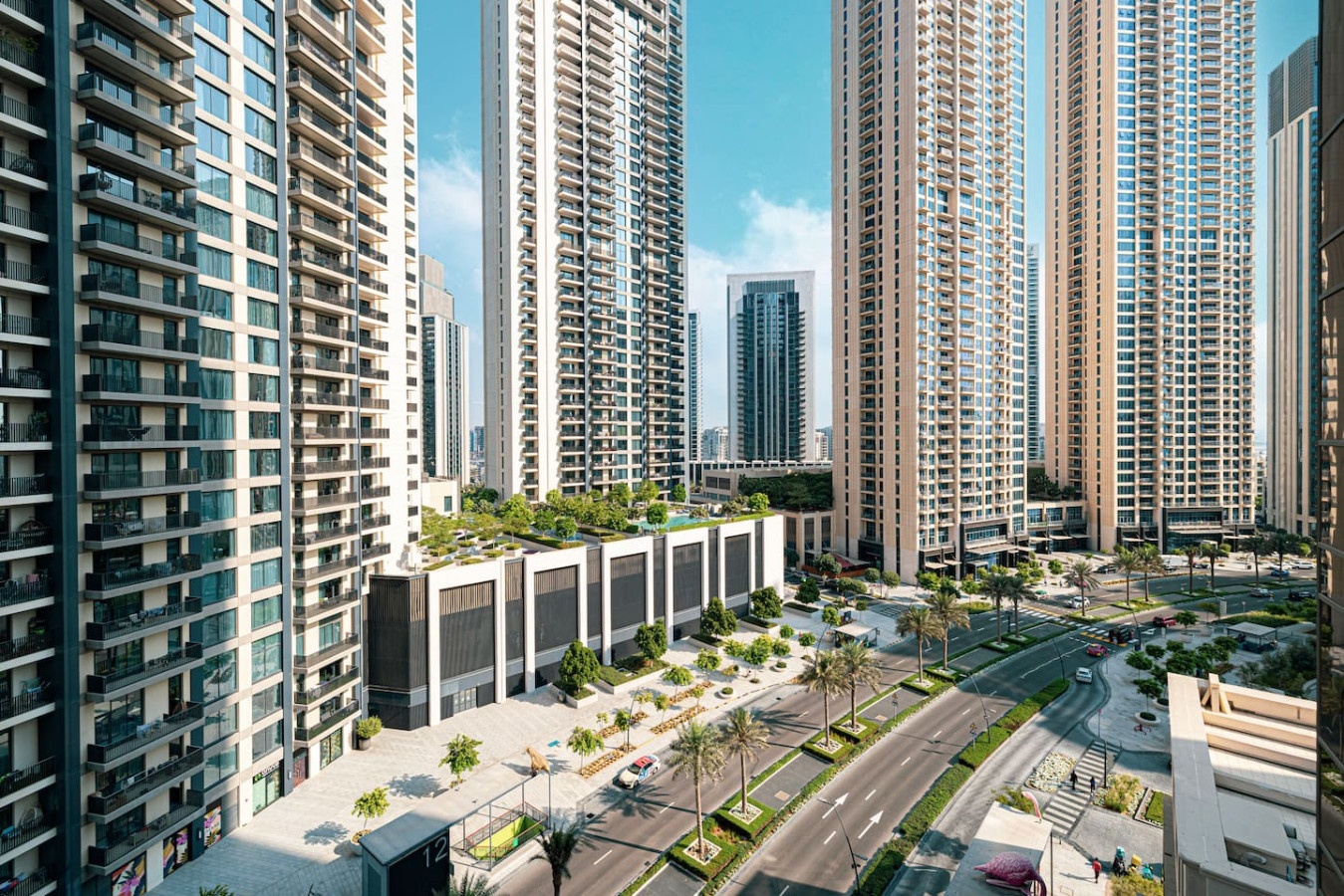 Huge 1BR in Creek Harbour with City View and Pool