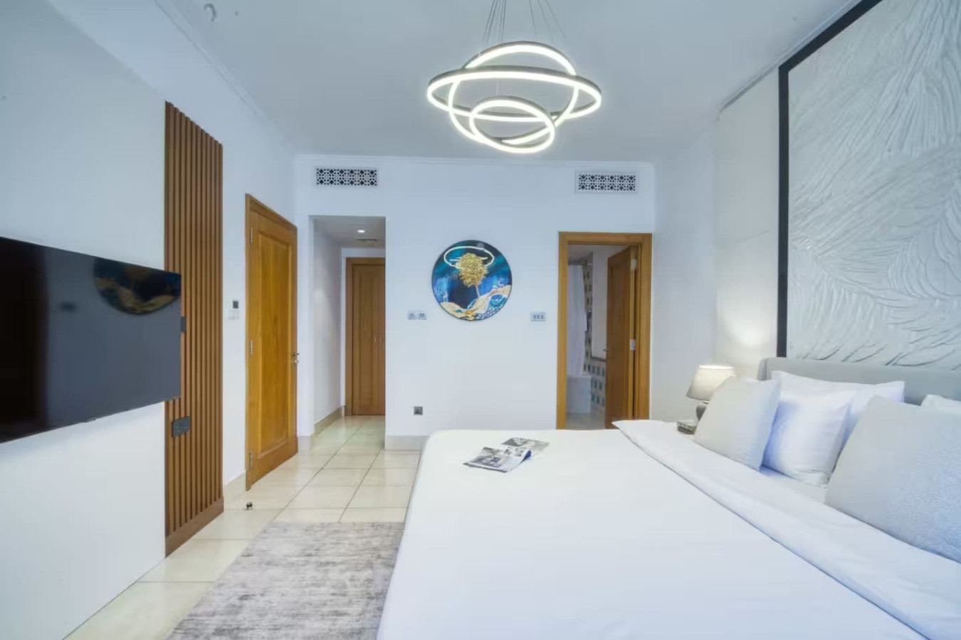 Downtown 2BR w/ Burj Khalifa View | By Dubai Mall