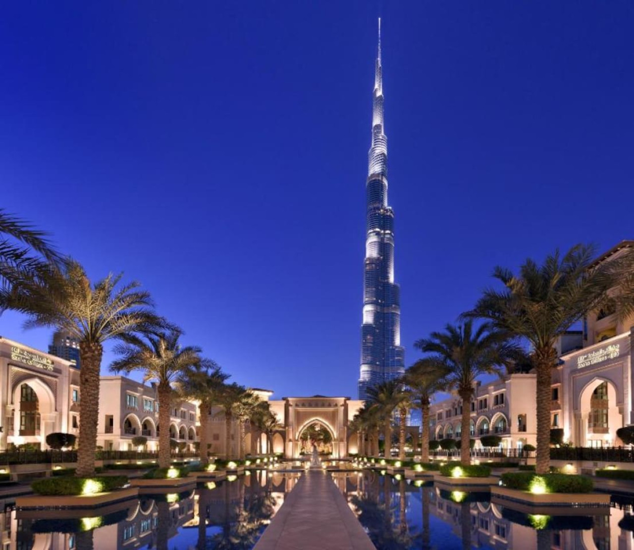 Downtown 2BR w/ Burj Khalifa View | By Dubai Mall