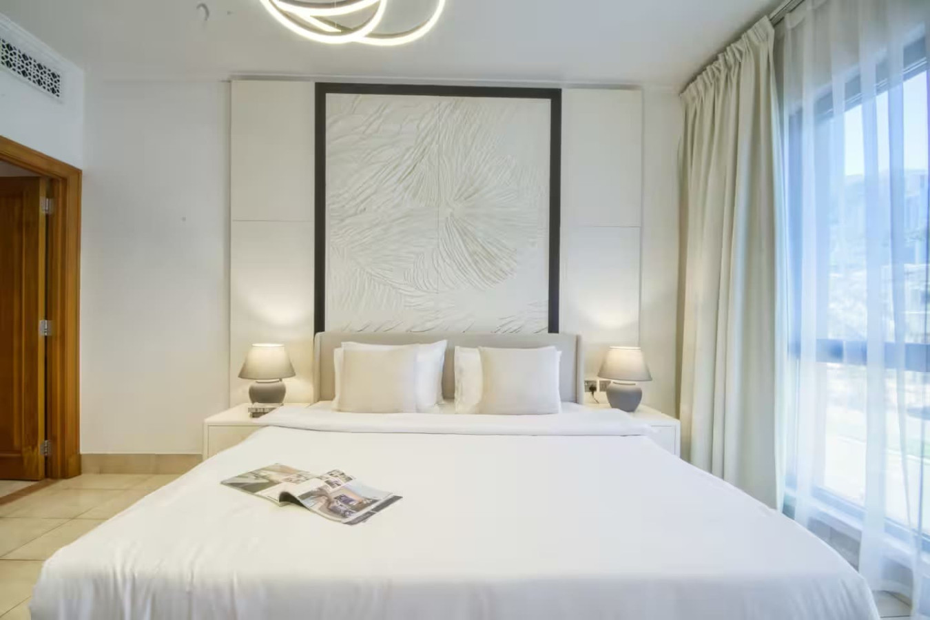 Downtown 2BR w/ Burj Khalifa View | By Dubai Mall