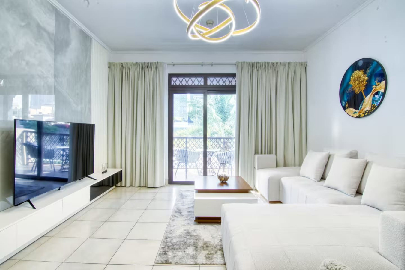 Downtown 2BR w/ Burj Khalifa View | By Dubai Mall