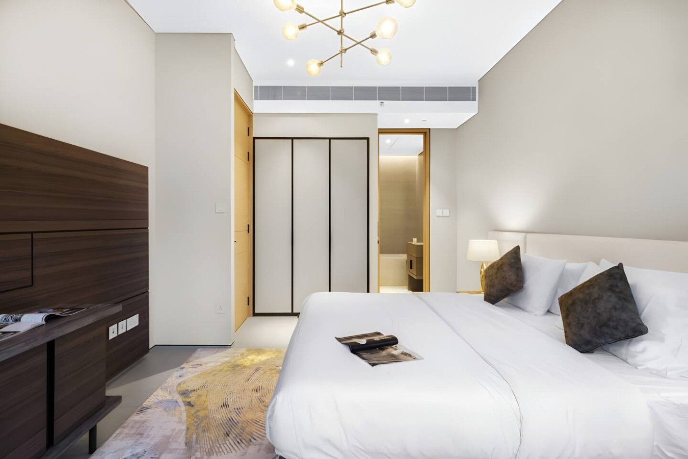 Address Beach Resort 1BR w/Pvt Beach &Steps to JBR