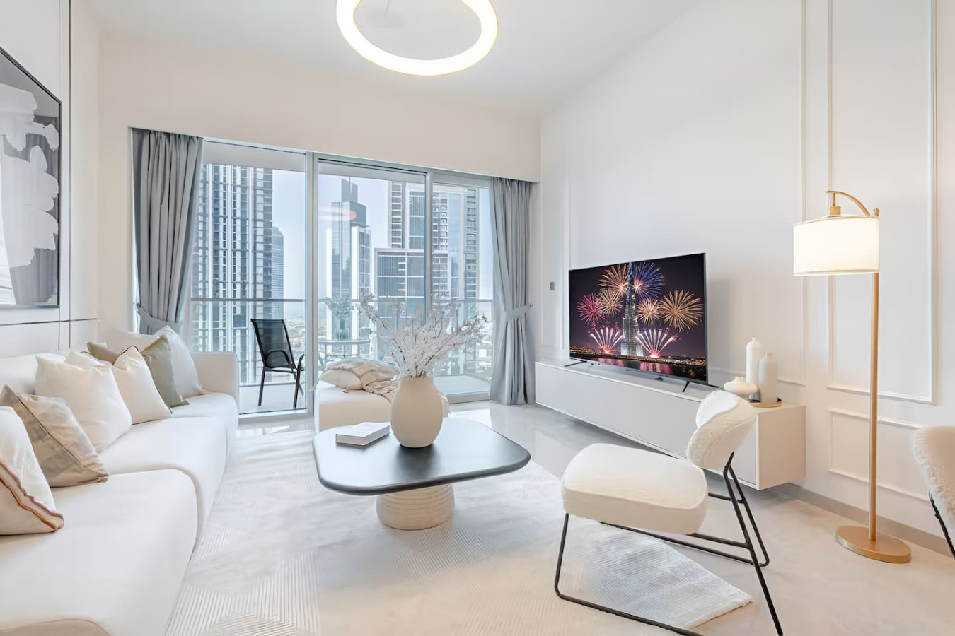 New 1BR | Burj Khalifa Infinity Pool | Dubai Mall