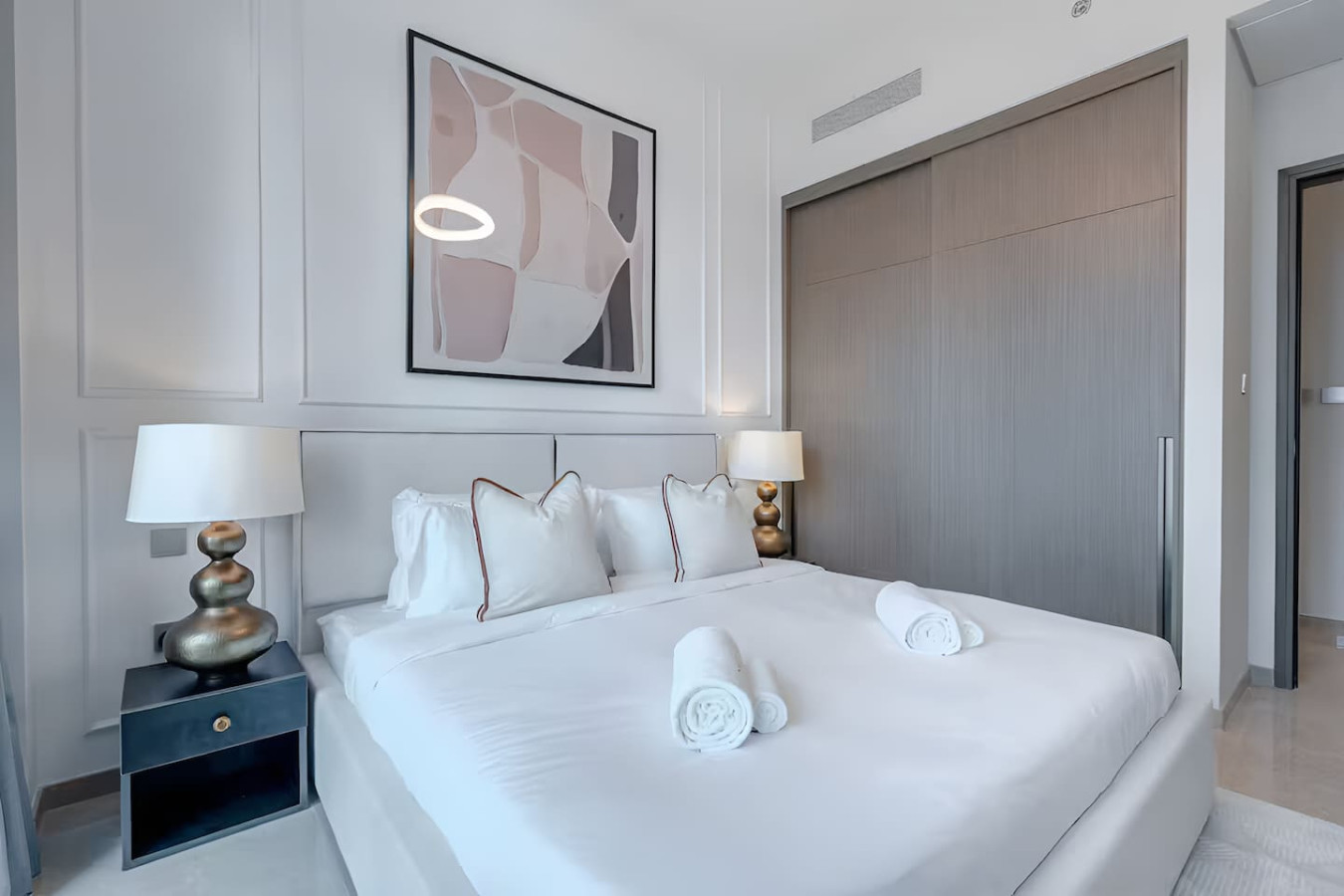 New 1BR | Burj Khalifa Infinity Pool | Dubai Mall