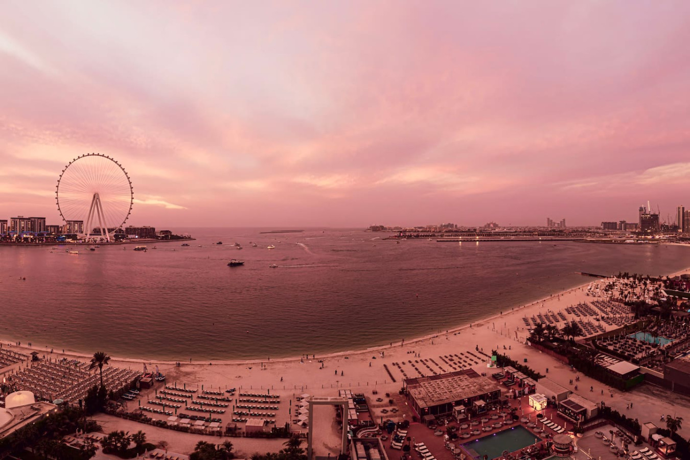 Luxury 4BR Beachfront La Vie JBR | Sea Views