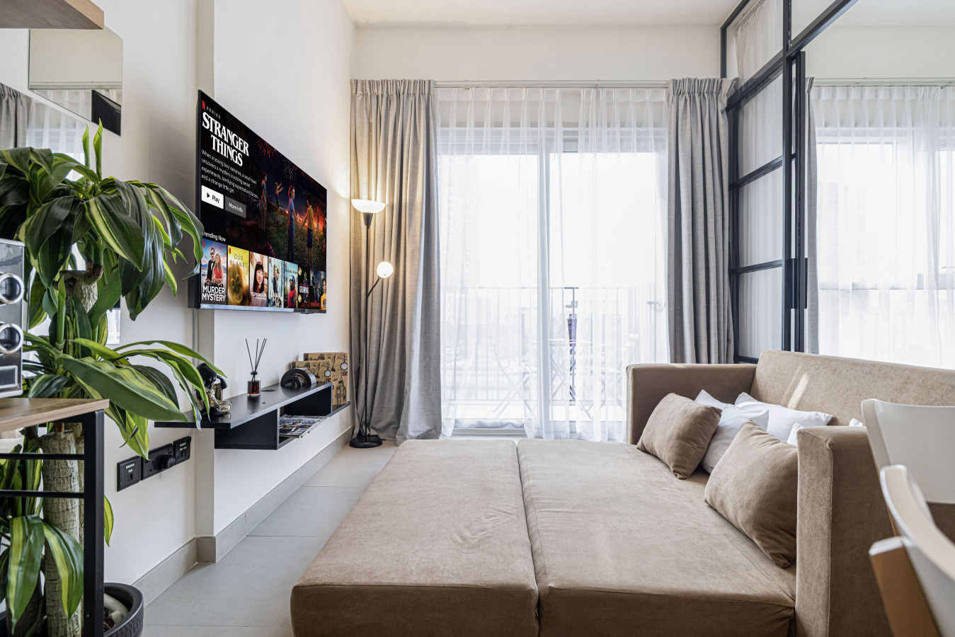 Luxury 1BR Haven | Dubai Hills | 5 Min to Mall