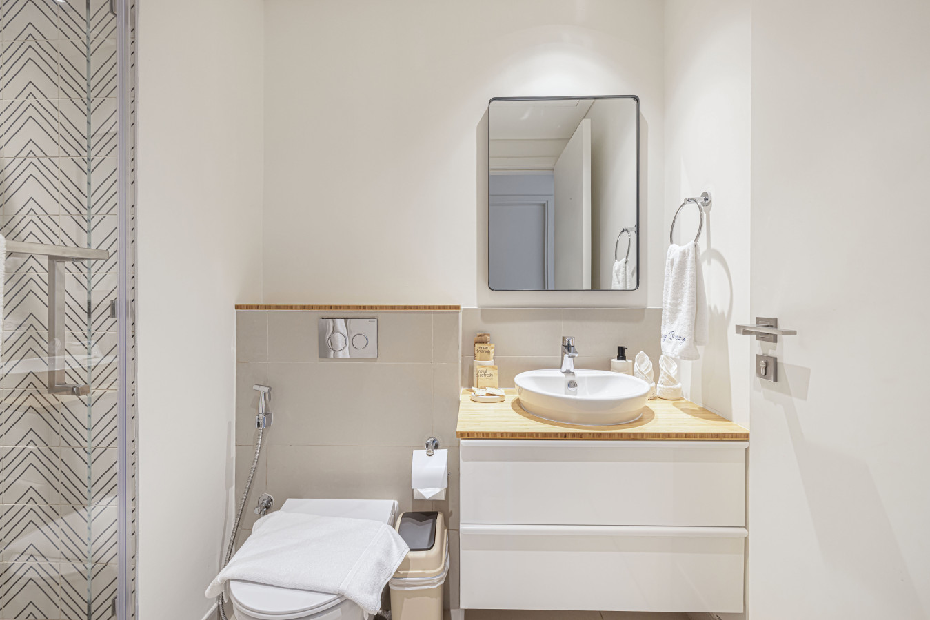 Luxury 1BR Haven | Dubai Hills | 5 Min to Mall