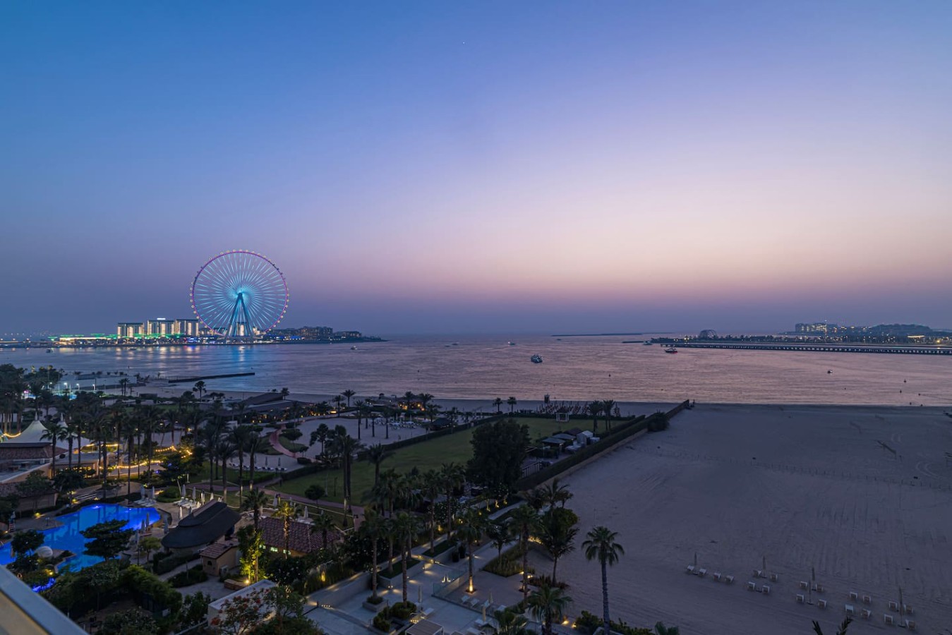 1JBR 2BHK Luxury Sea View w/ Dubai Private Beach