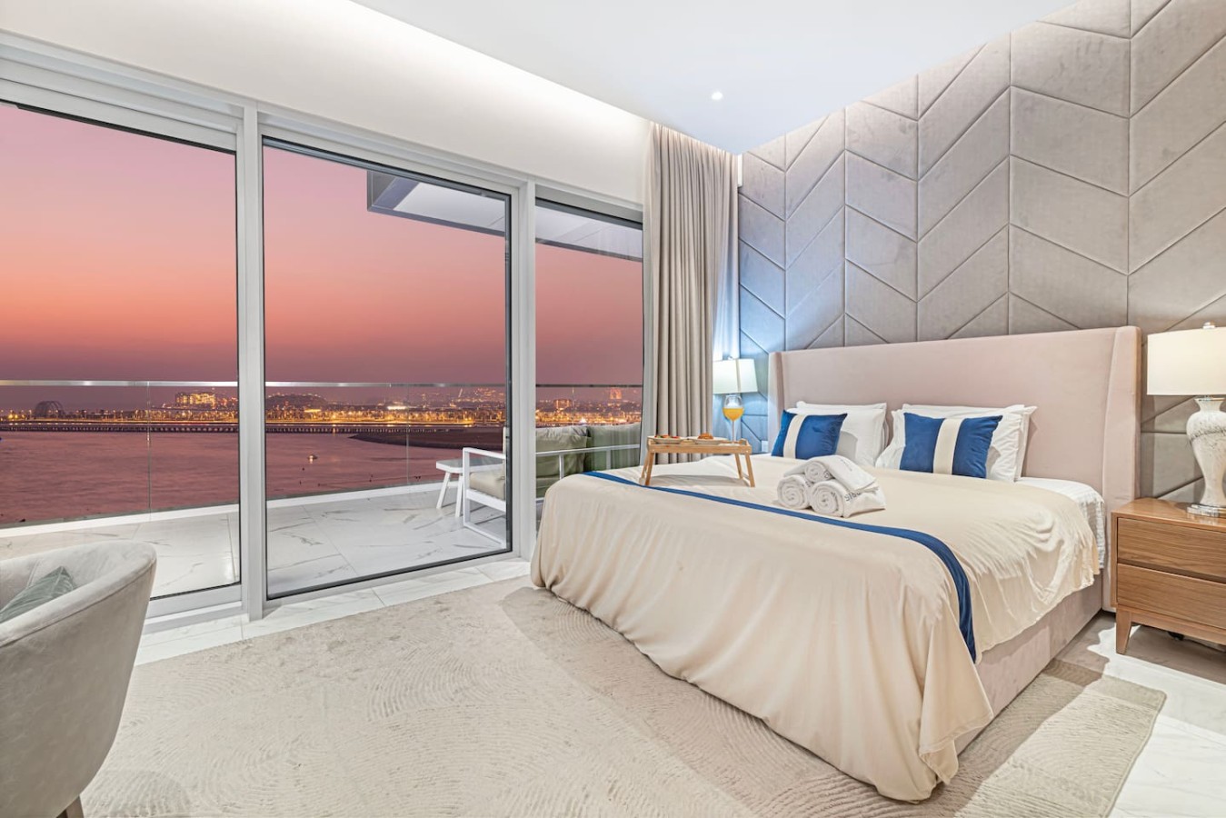 1JBR 2BHK Luxury Sea View w/ Dubai Private Beach