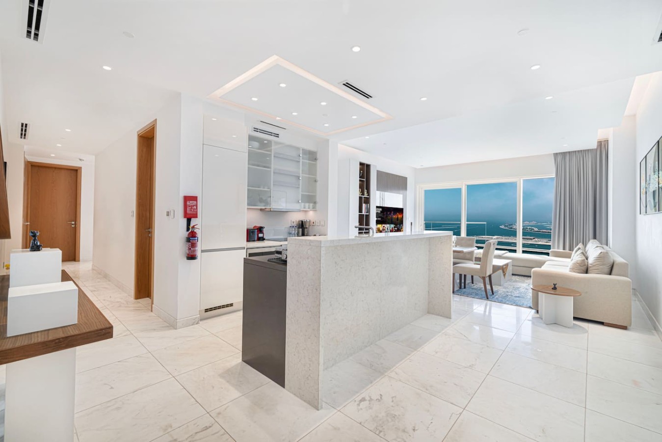 1JBR 2BHK Luxury Sea View w/ Dubai Private Beach