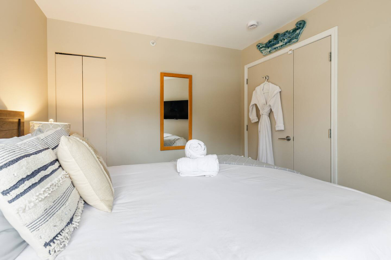 Heart of the Village - Luxury 1 Bedroom + loft | Photo 12