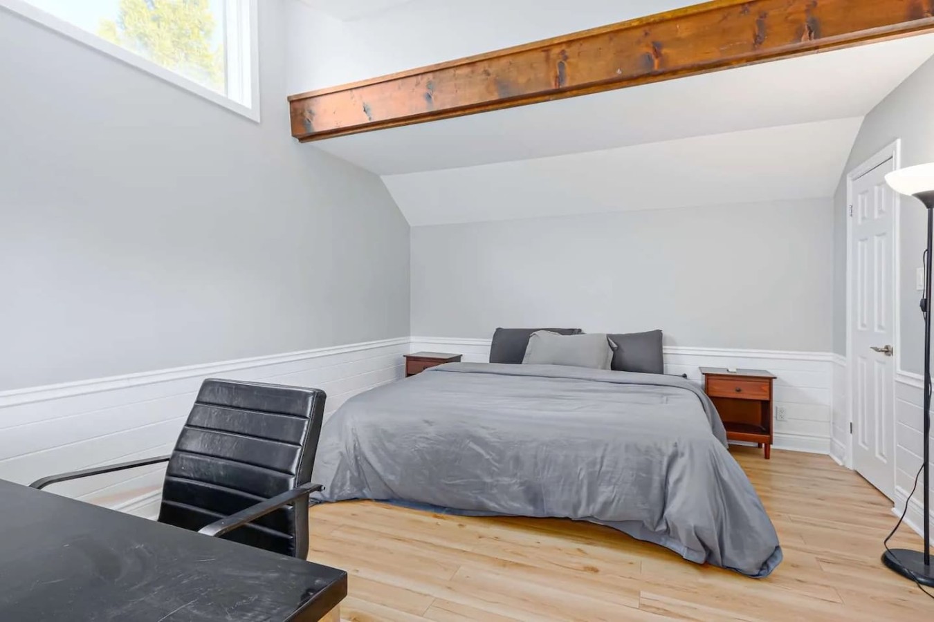 Seasonal Home in Coveted Swiss Meadows | Photo 10